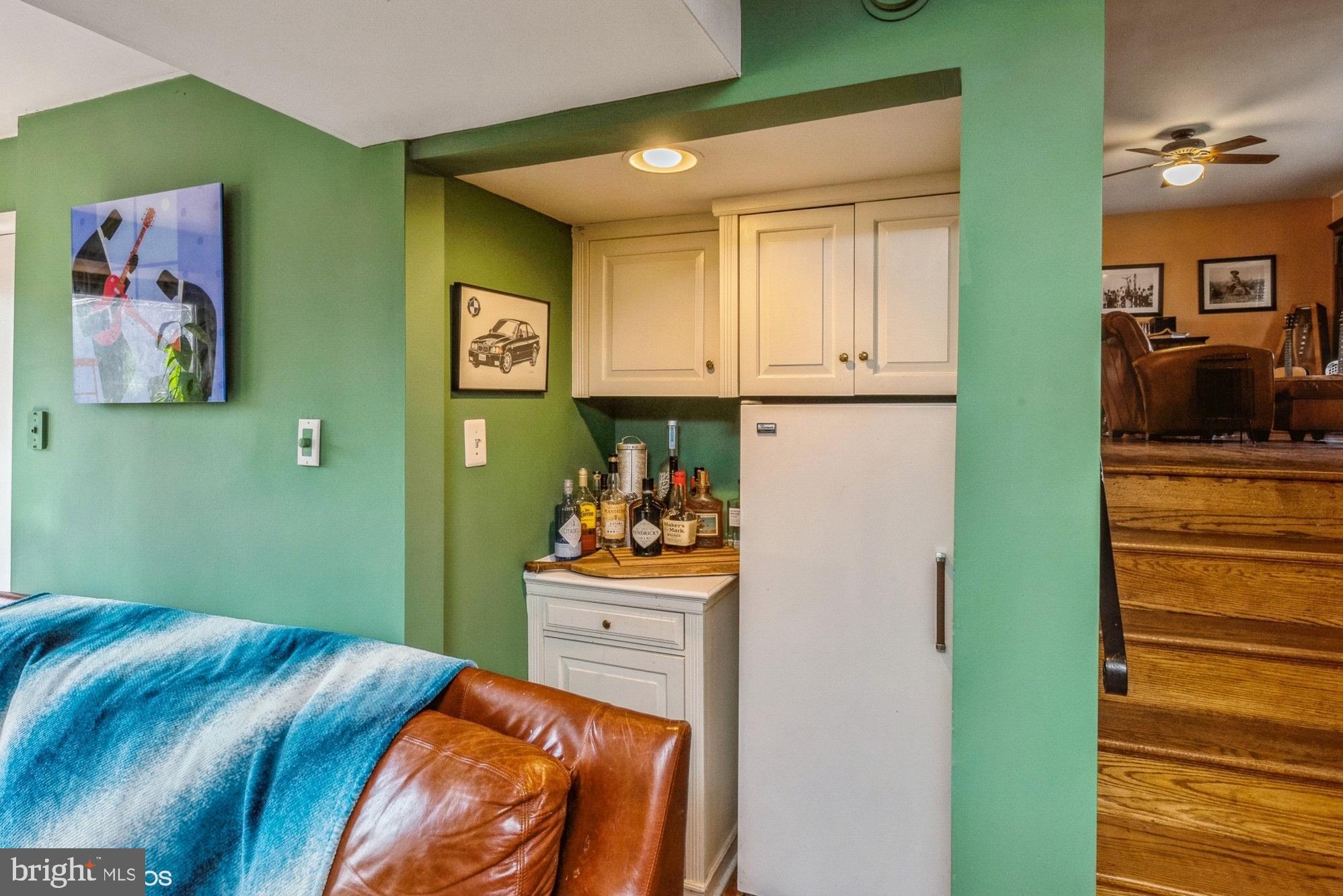 Real estate listing preview #18