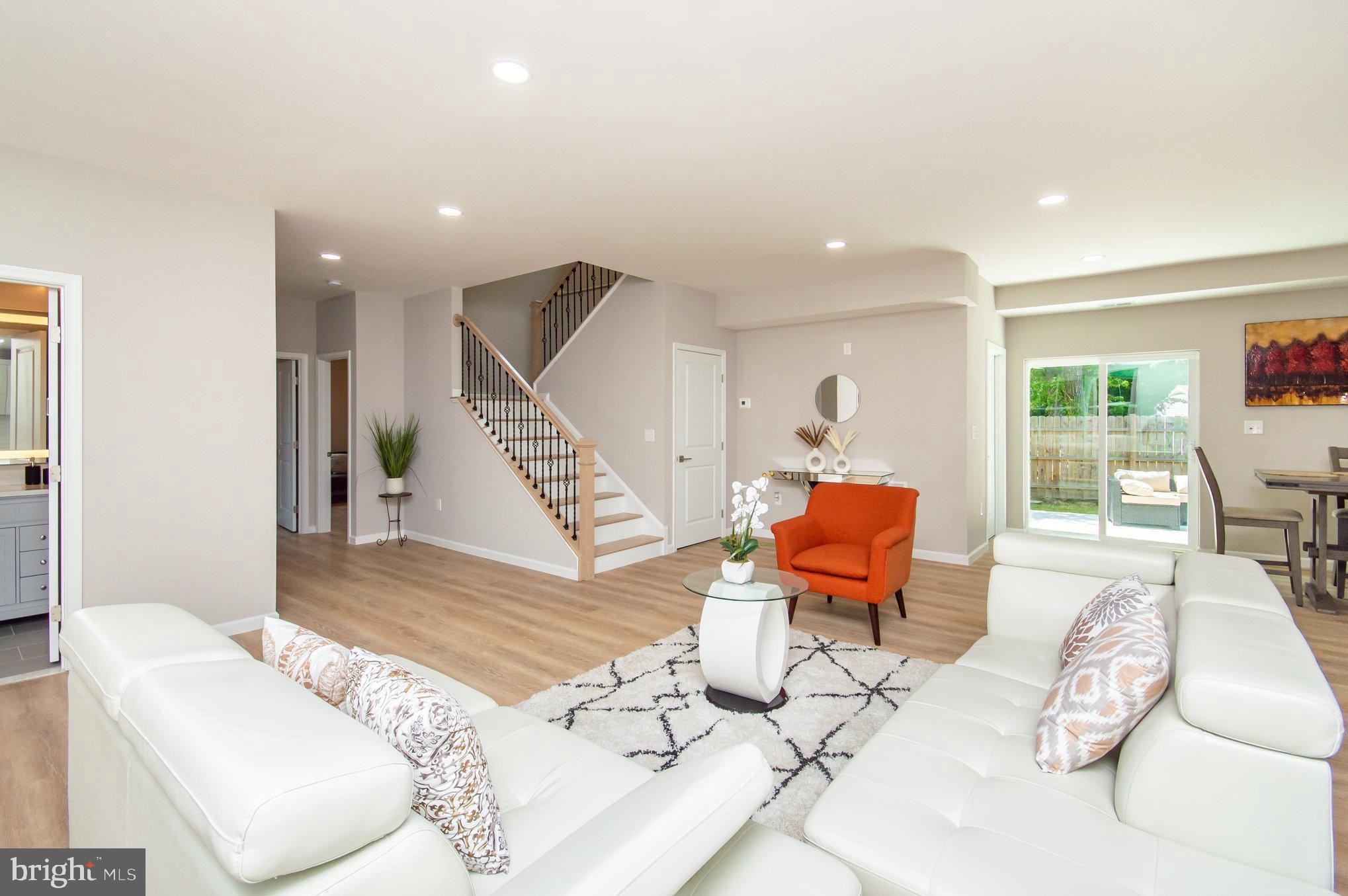 Real estate listing preview #9