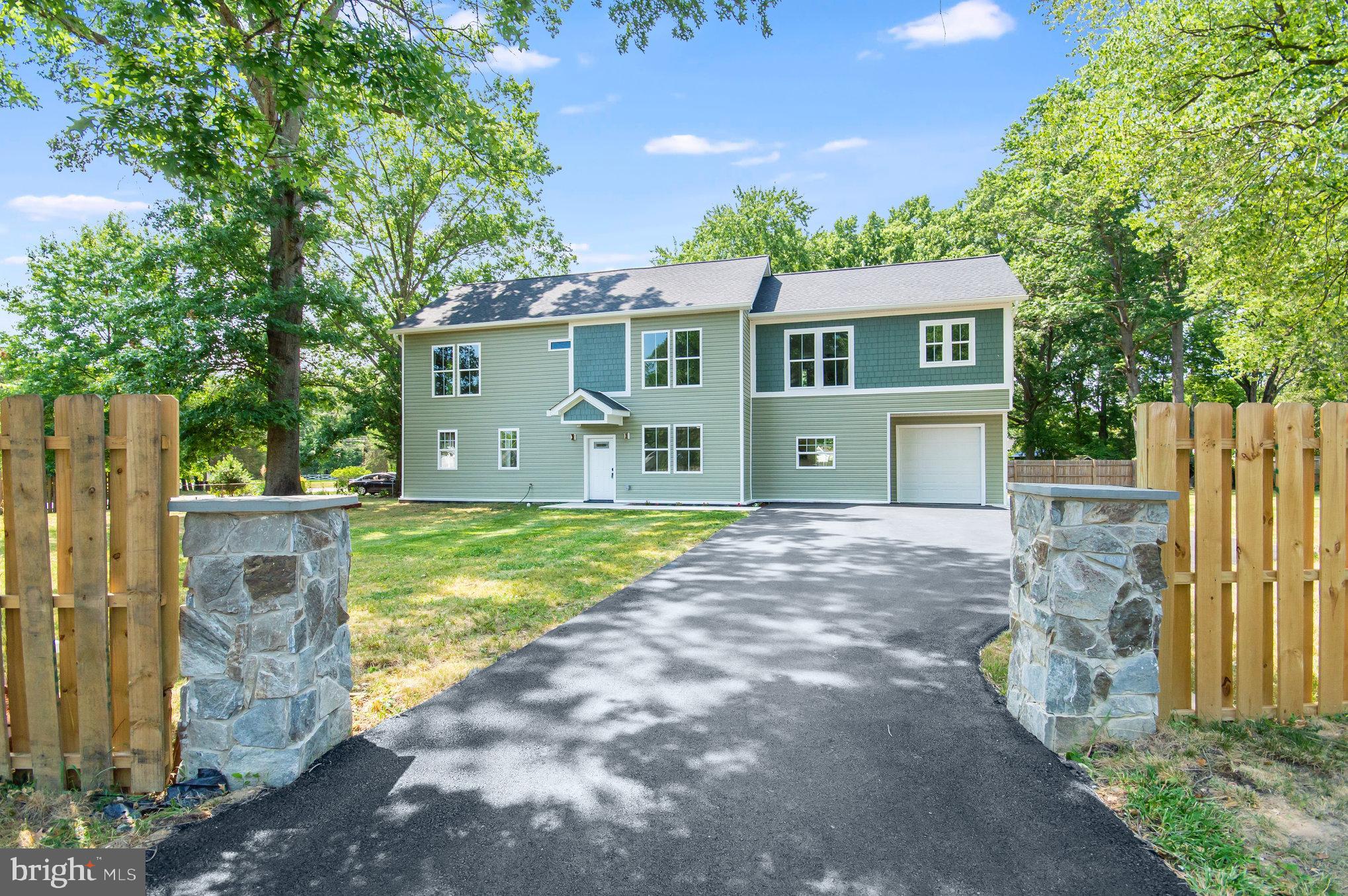 Real estate listing preview #5