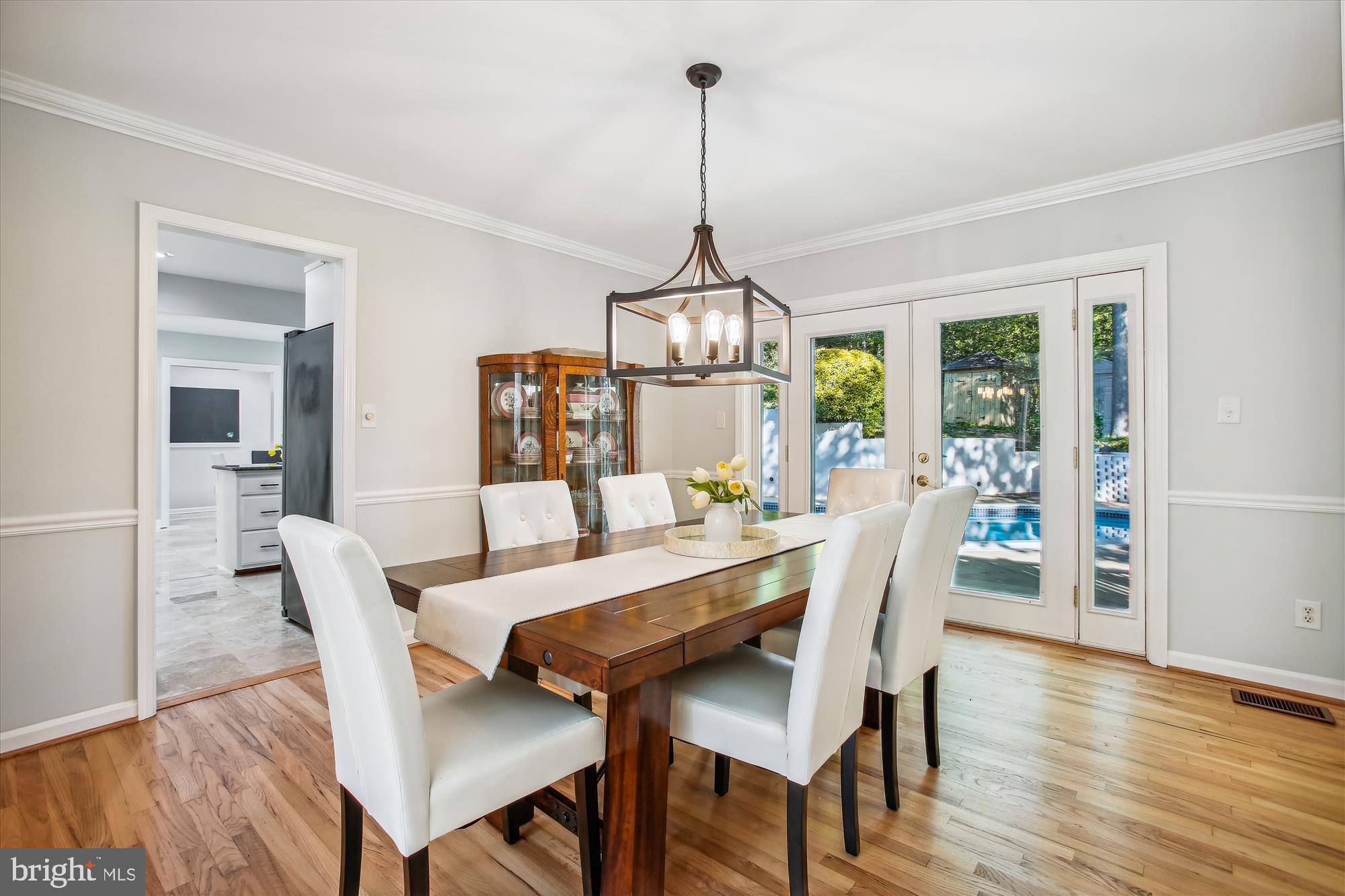 Real estate listing preview #24