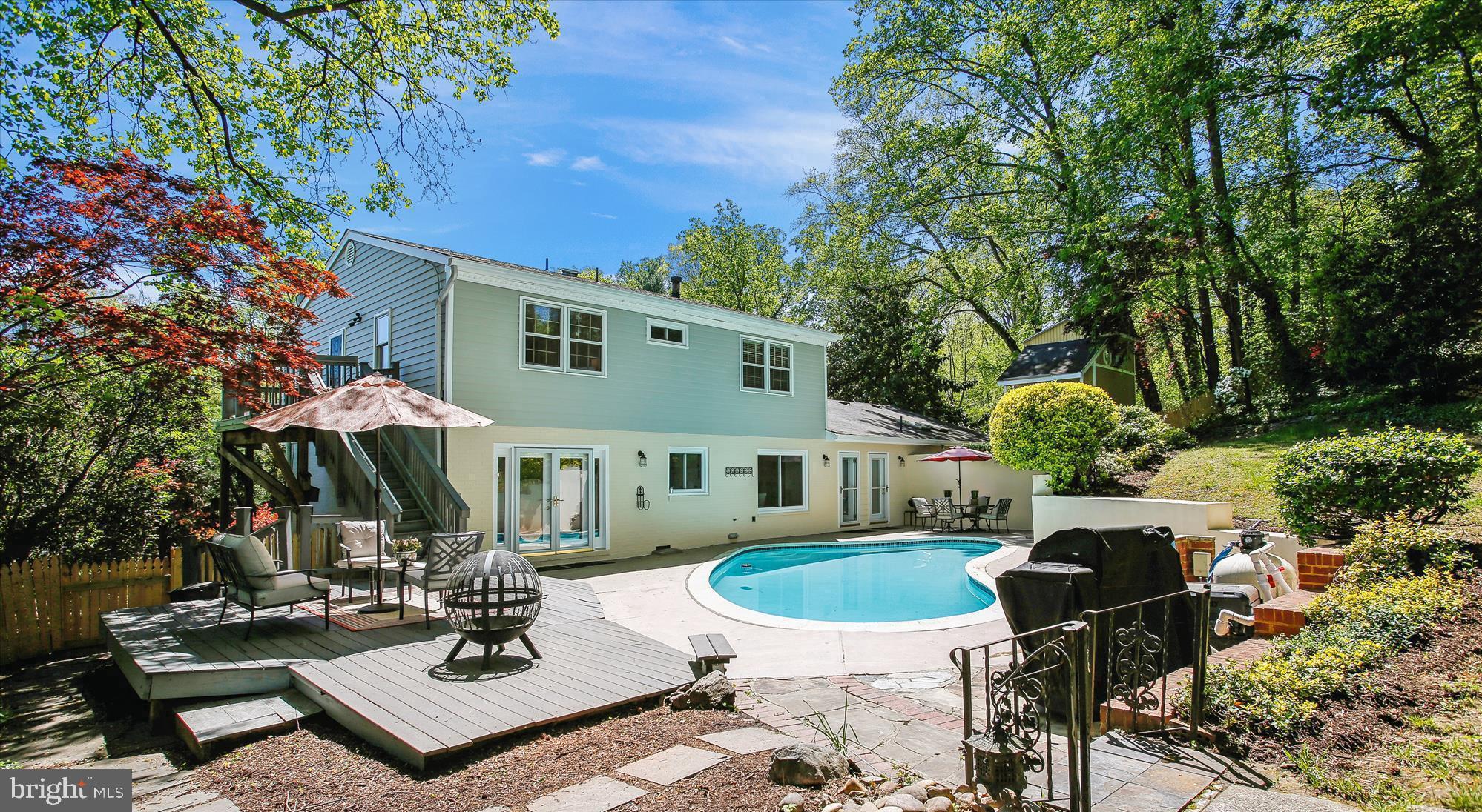 Real estate listing preview #2