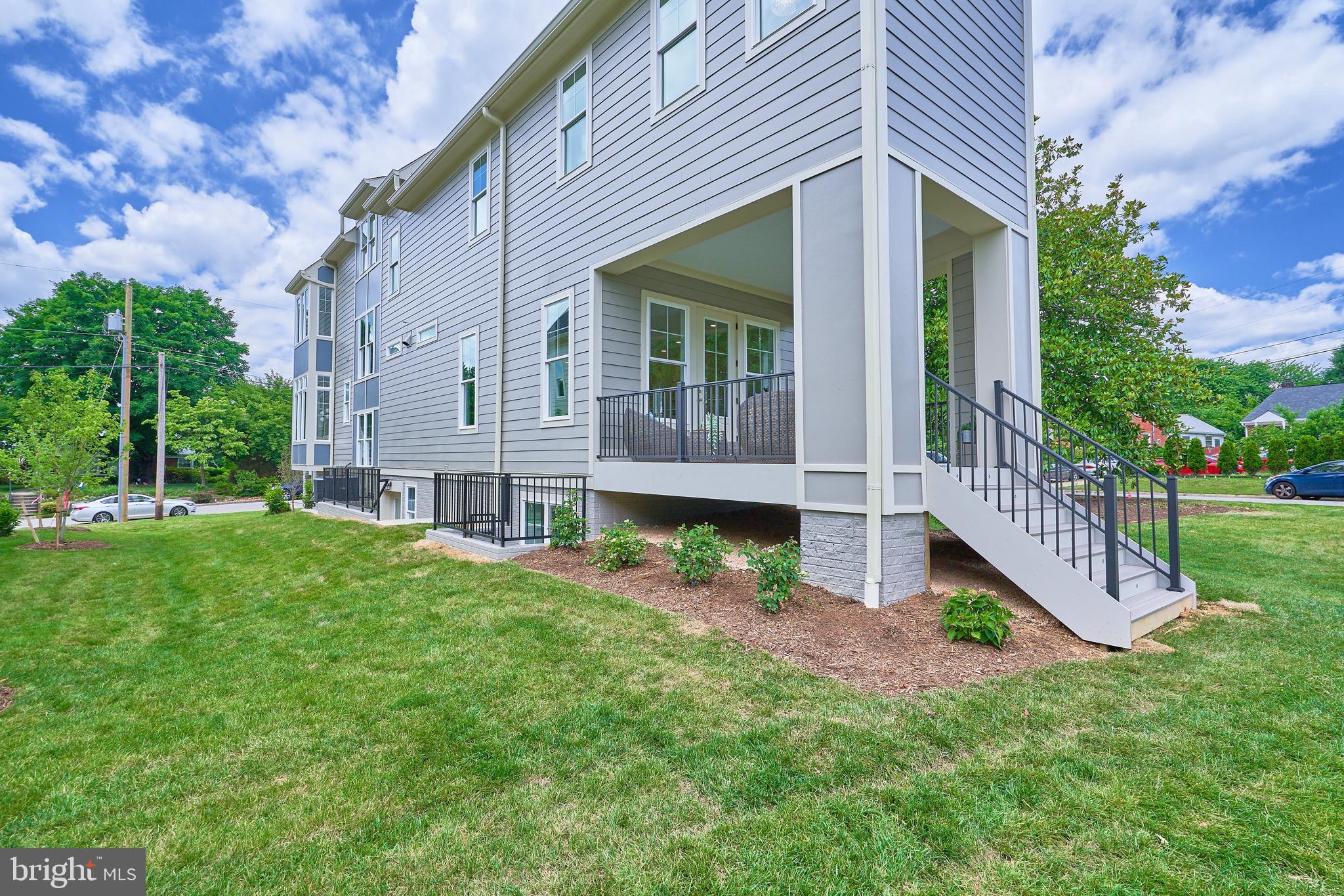 Real estate listing preview #65