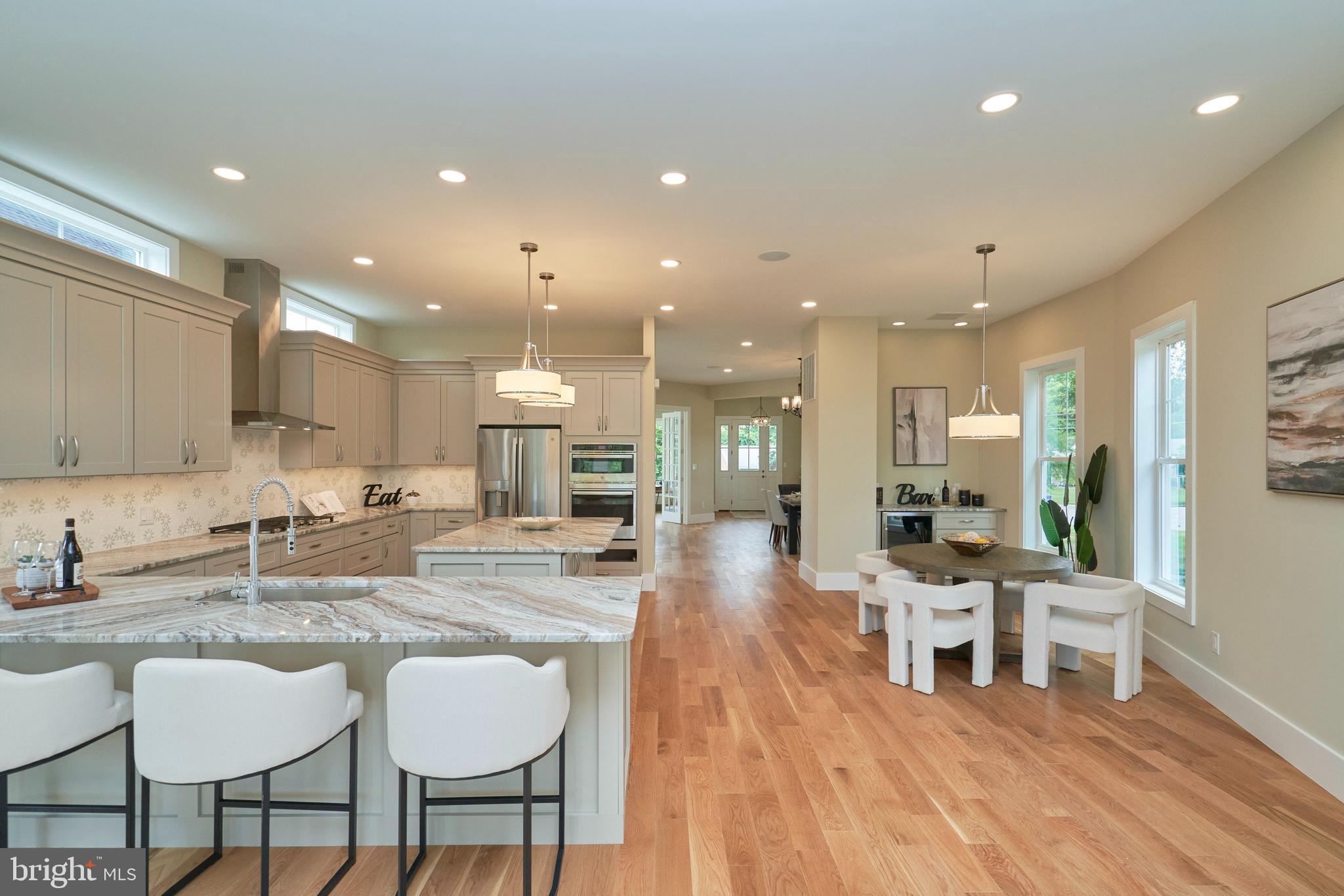 Real estate listing preview #15