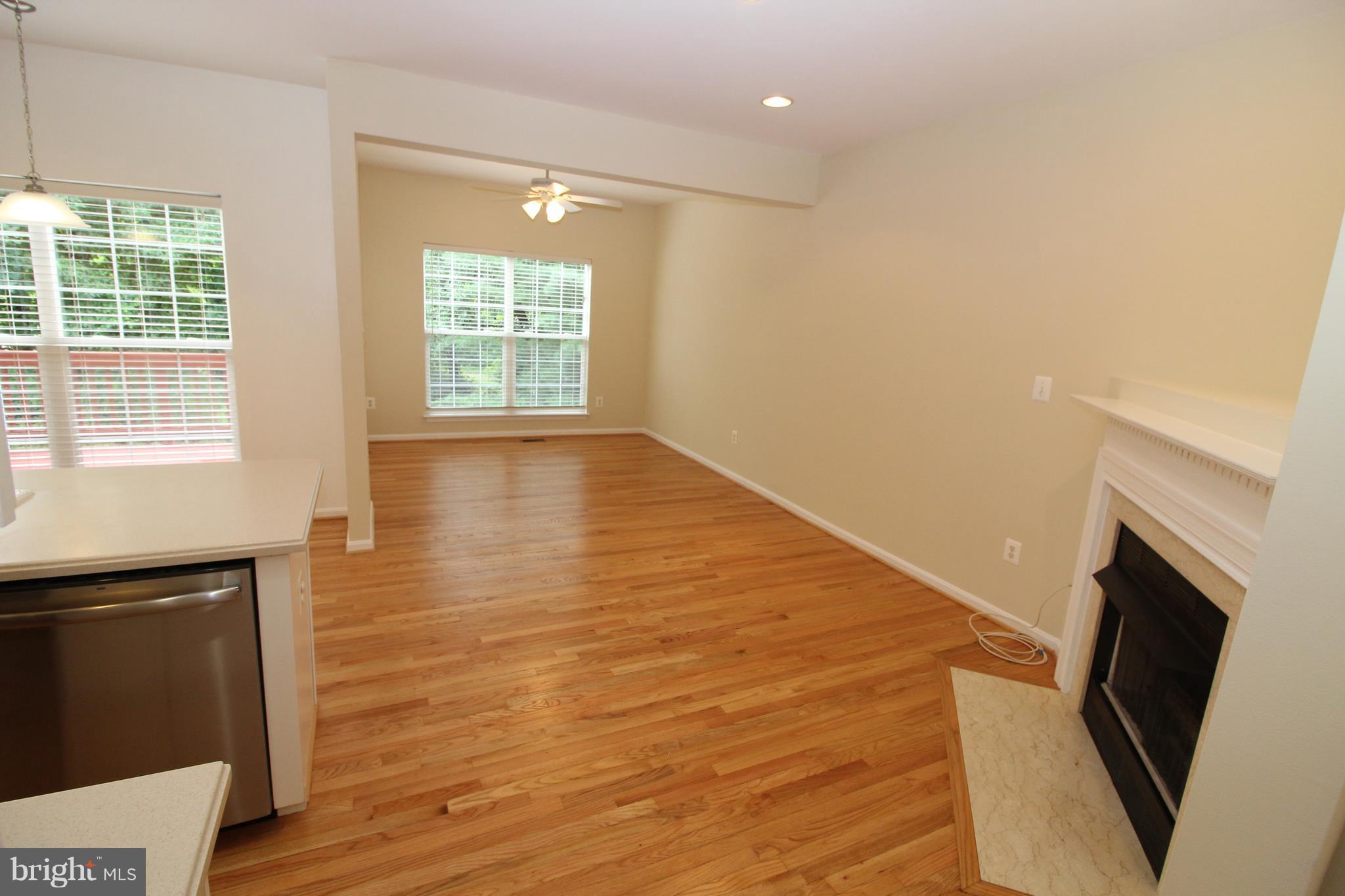 Real estate listing preview #11