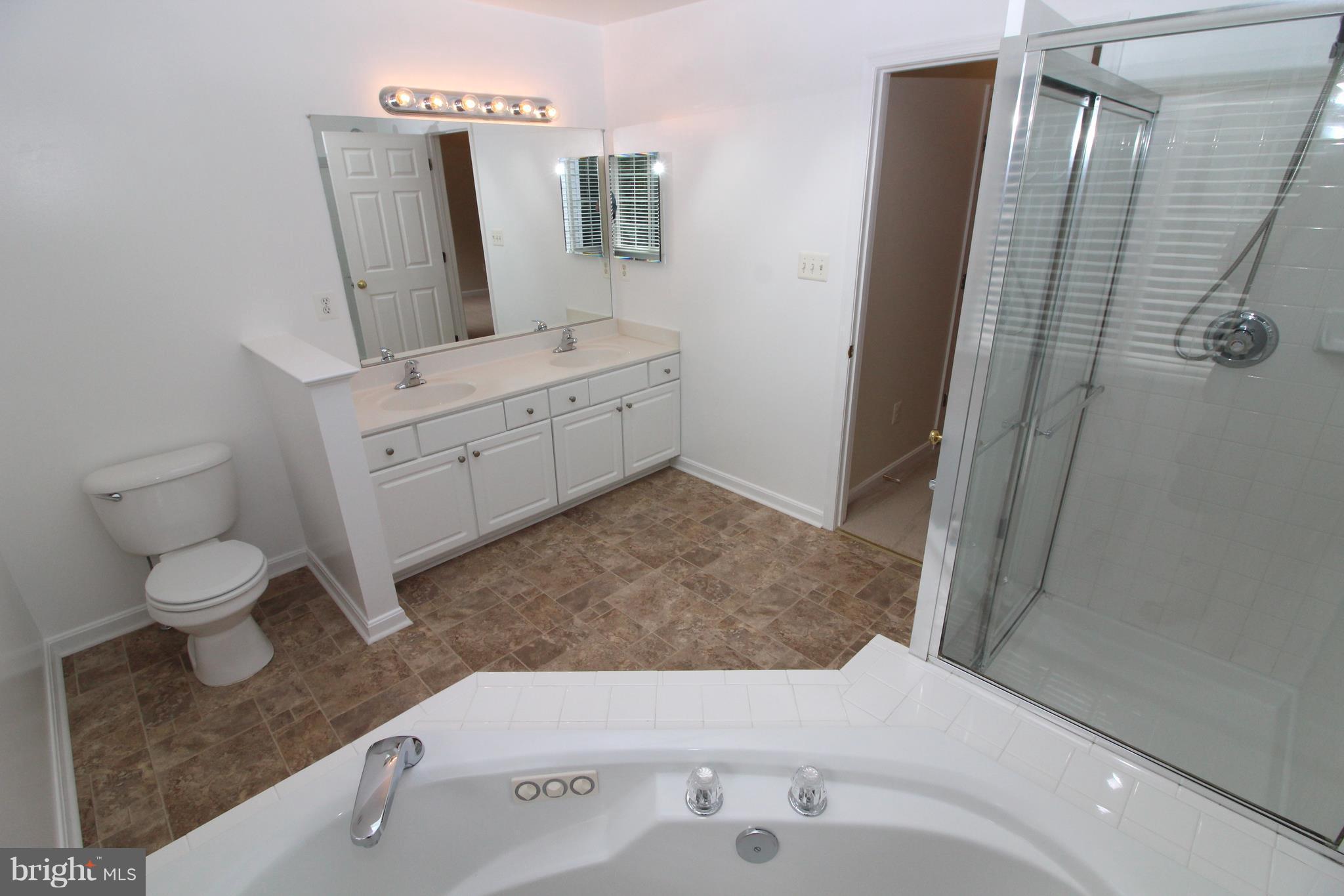 Real estate listing preview #18