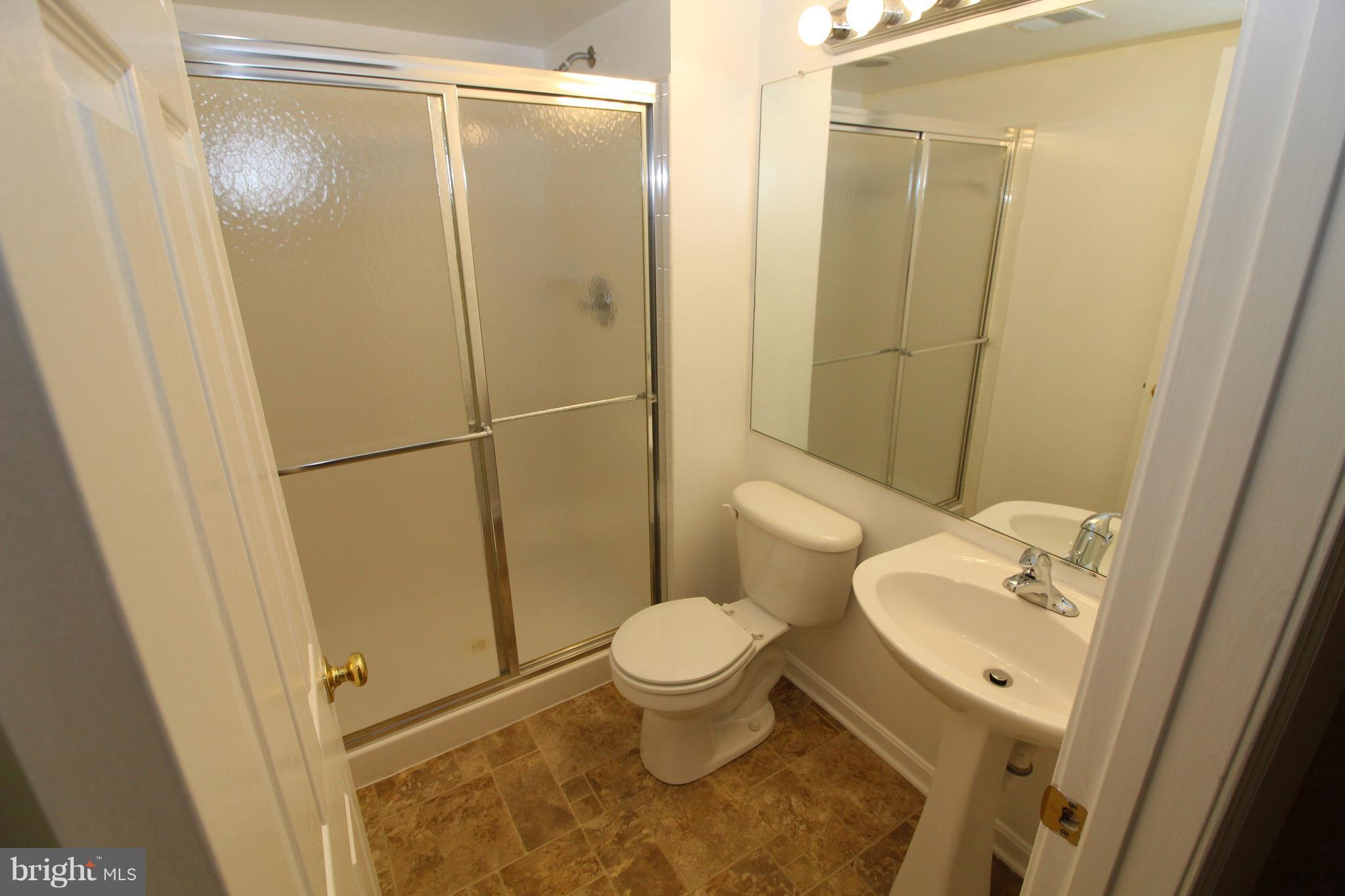 Real estate listing preview #24