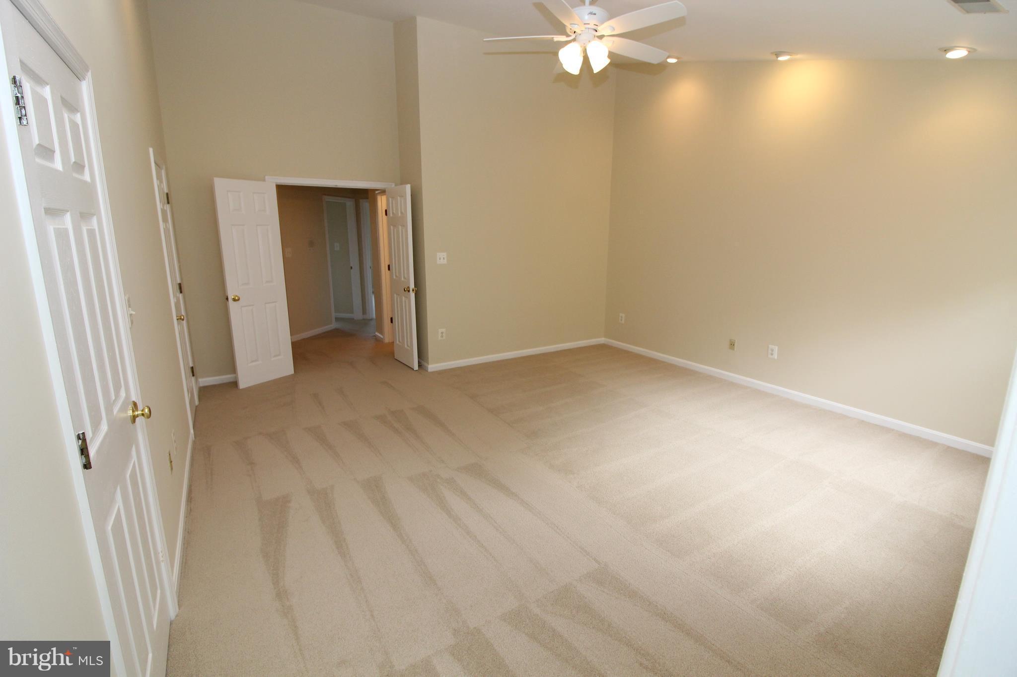 Real estate listing preview #16