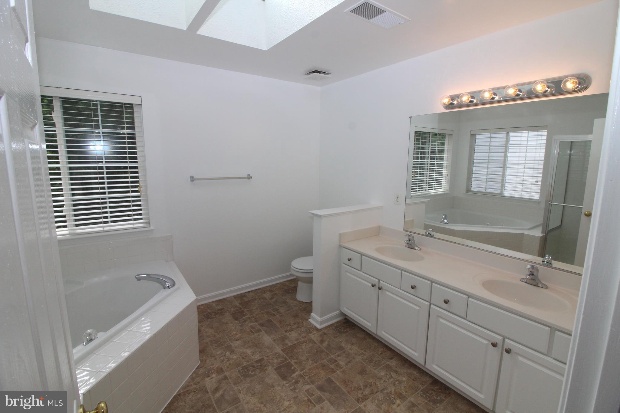 Real estate listing preview #17