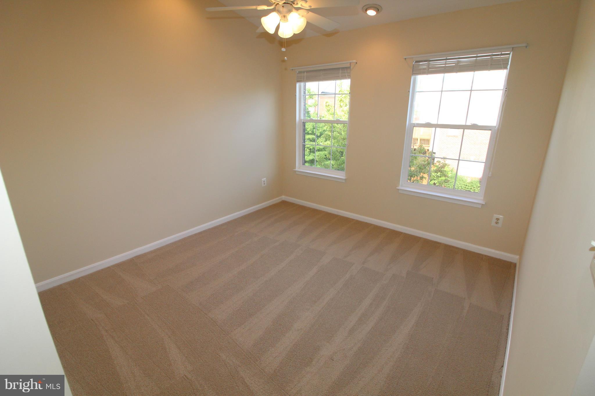 Real estate listing preview #19