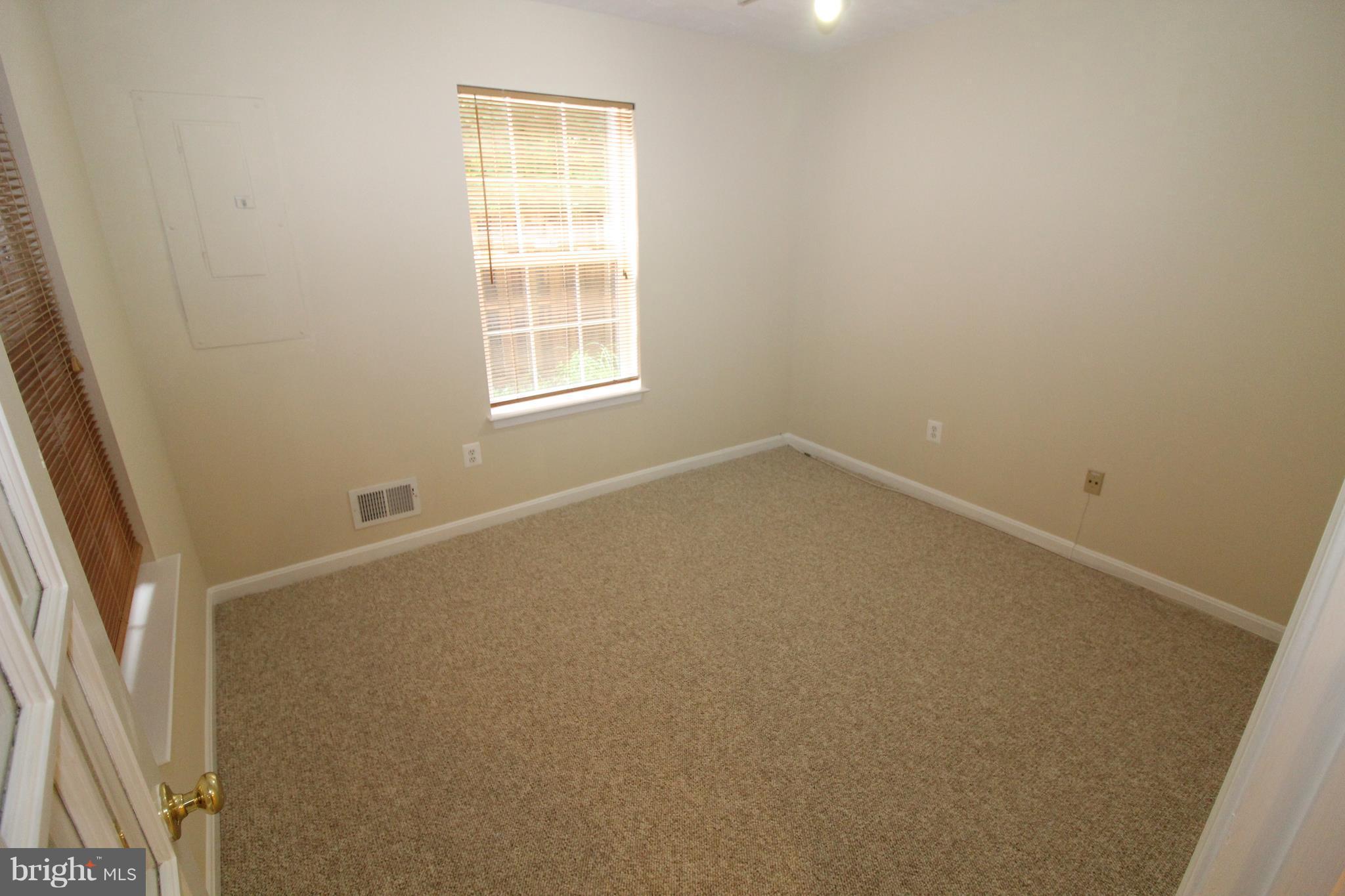 Real estate listing preview #23