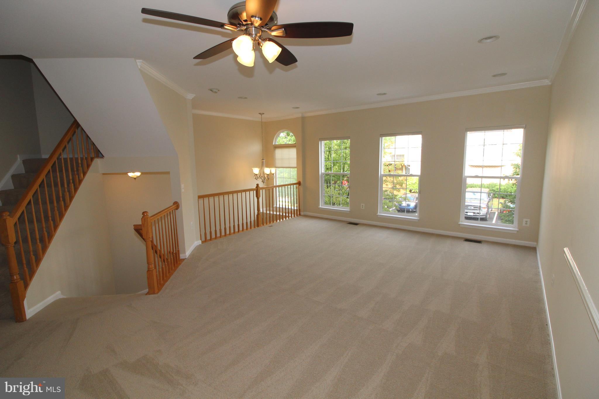 Real estate listing preview #4