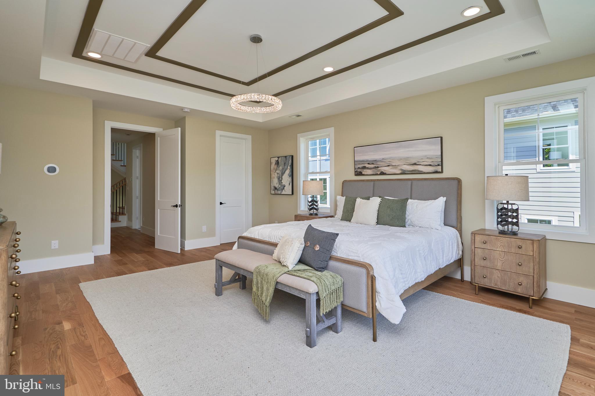 Real estate listing preview #24