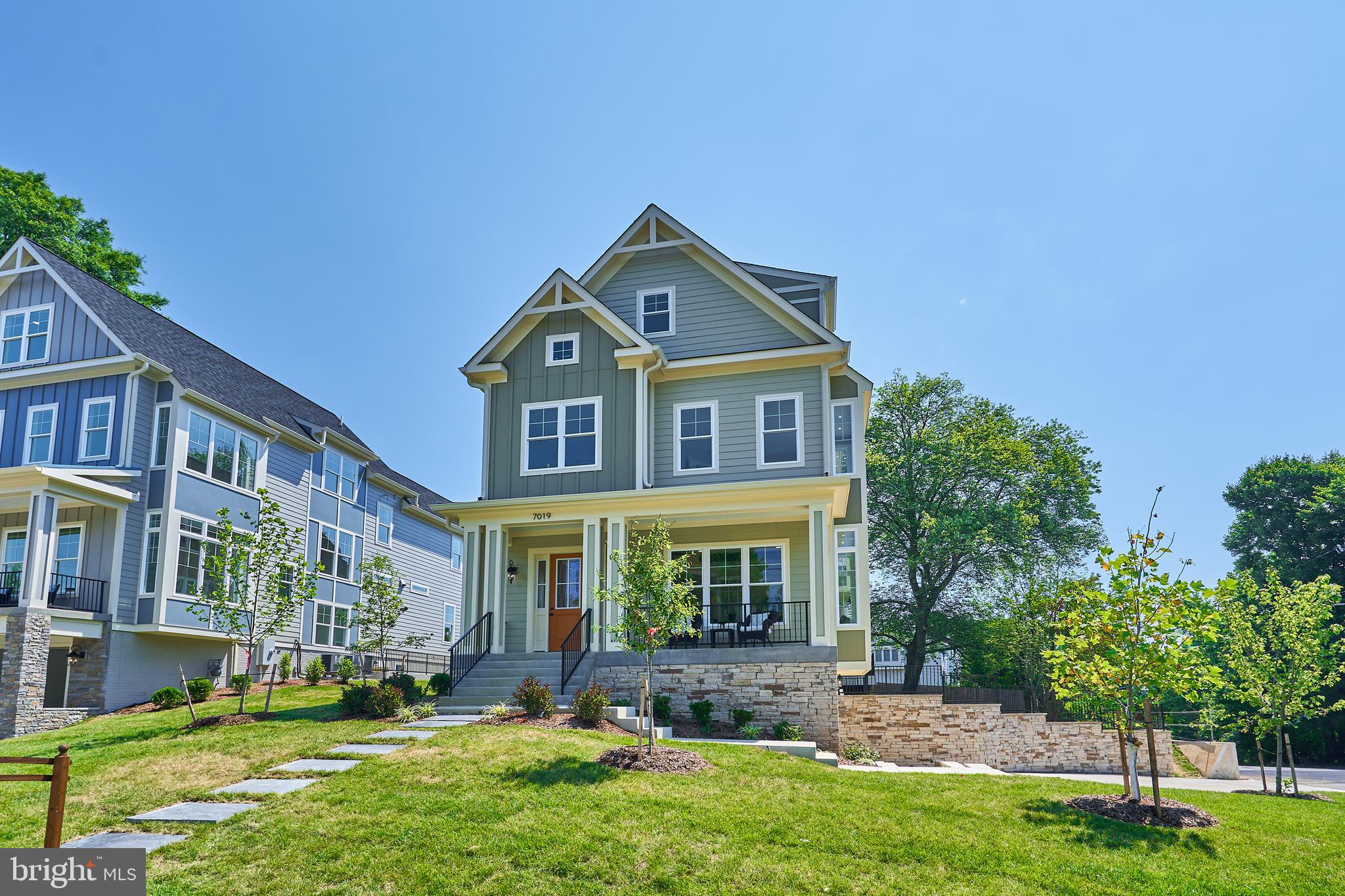 Real estate listing preview #64