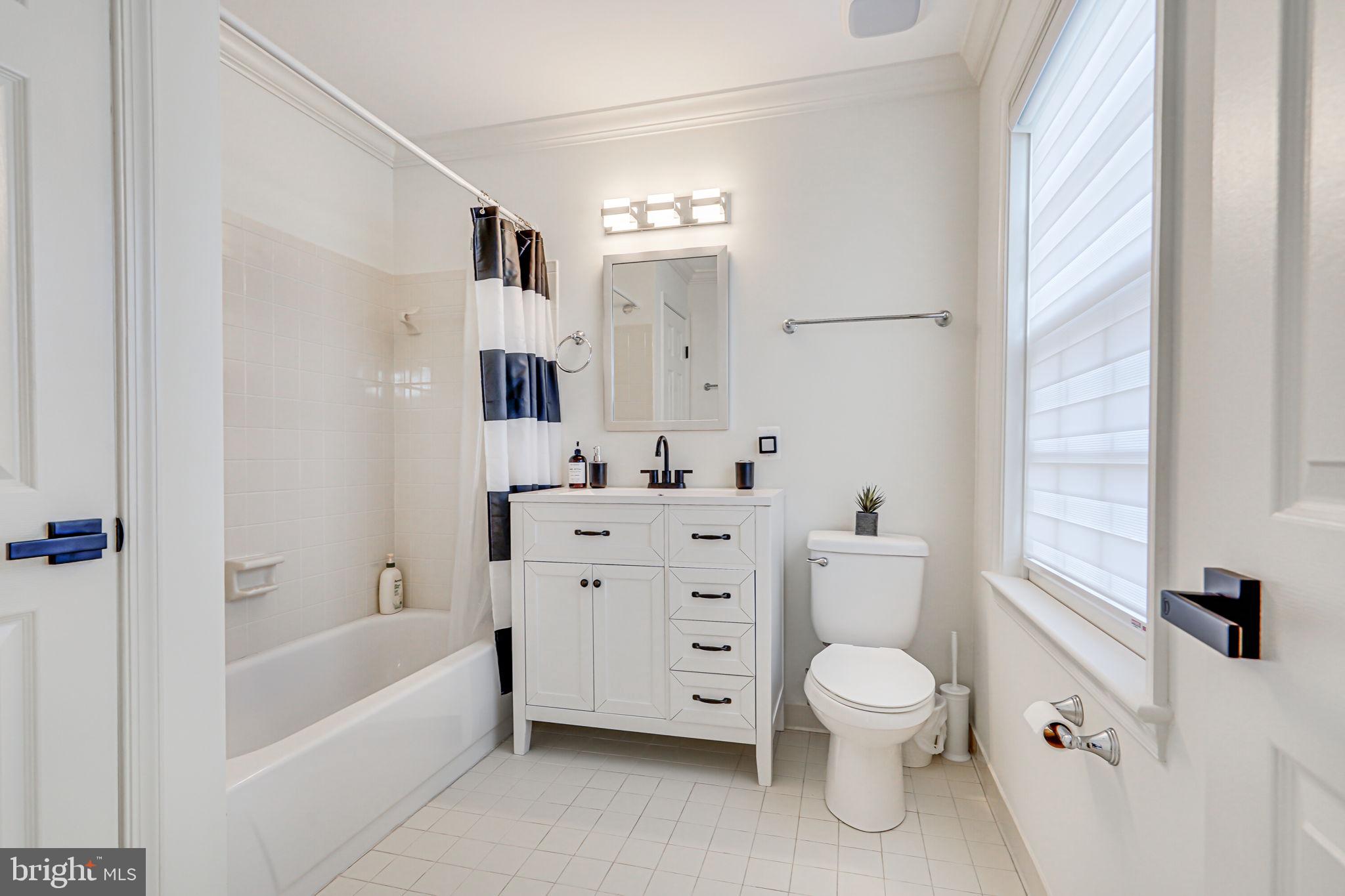 Real estate listing preview #33