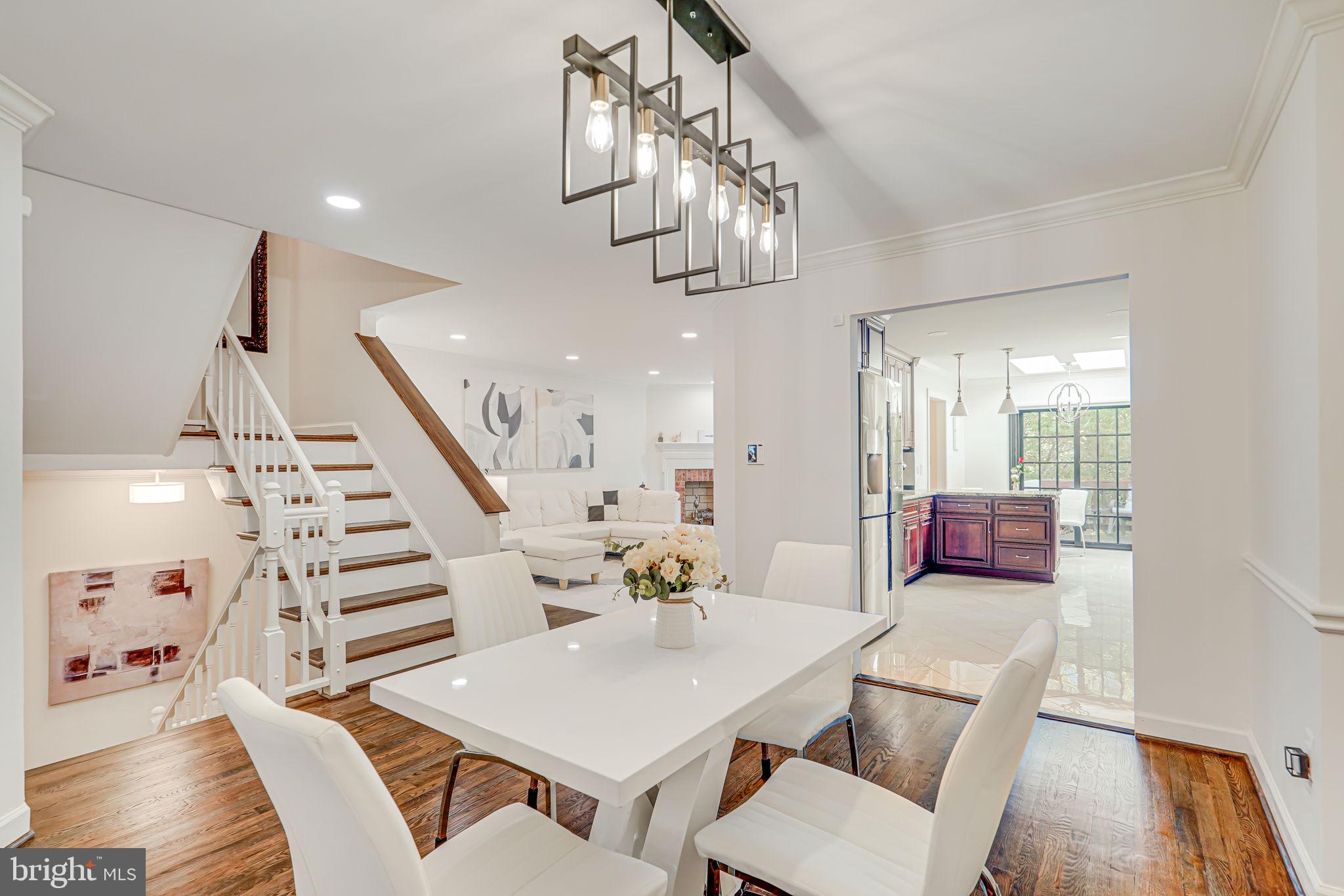 Real estate listing preview #9