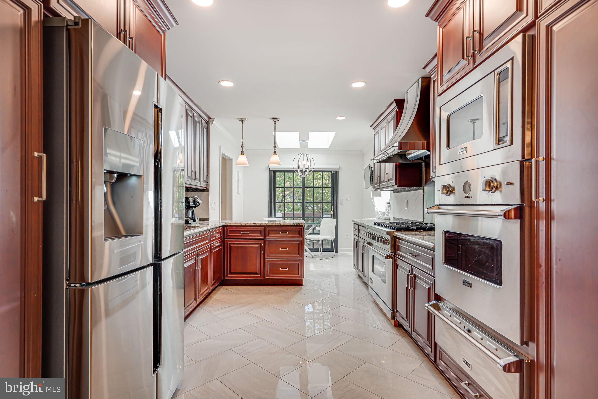 Real estate listing preview #15