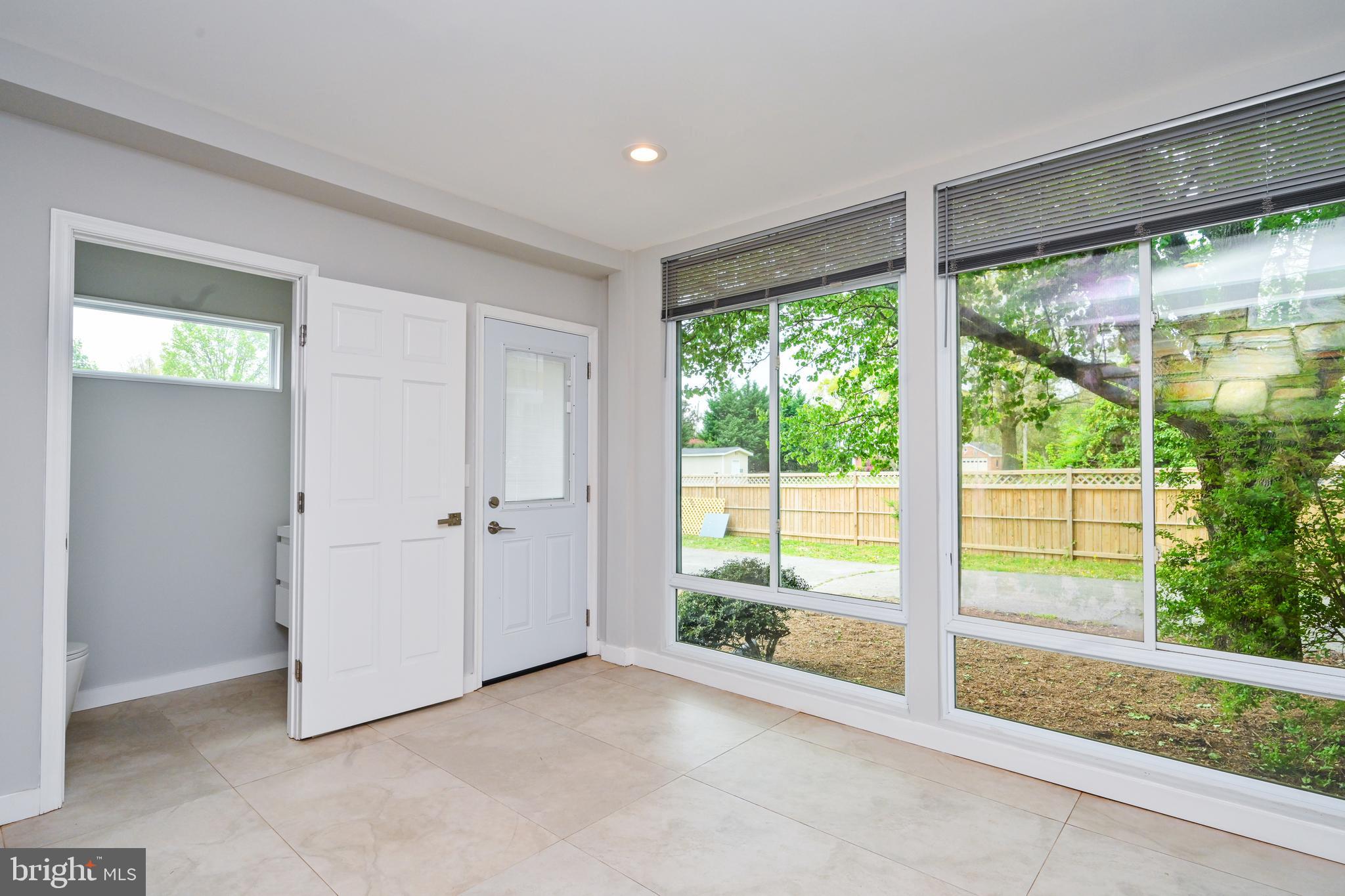 Real estate listing preview #96