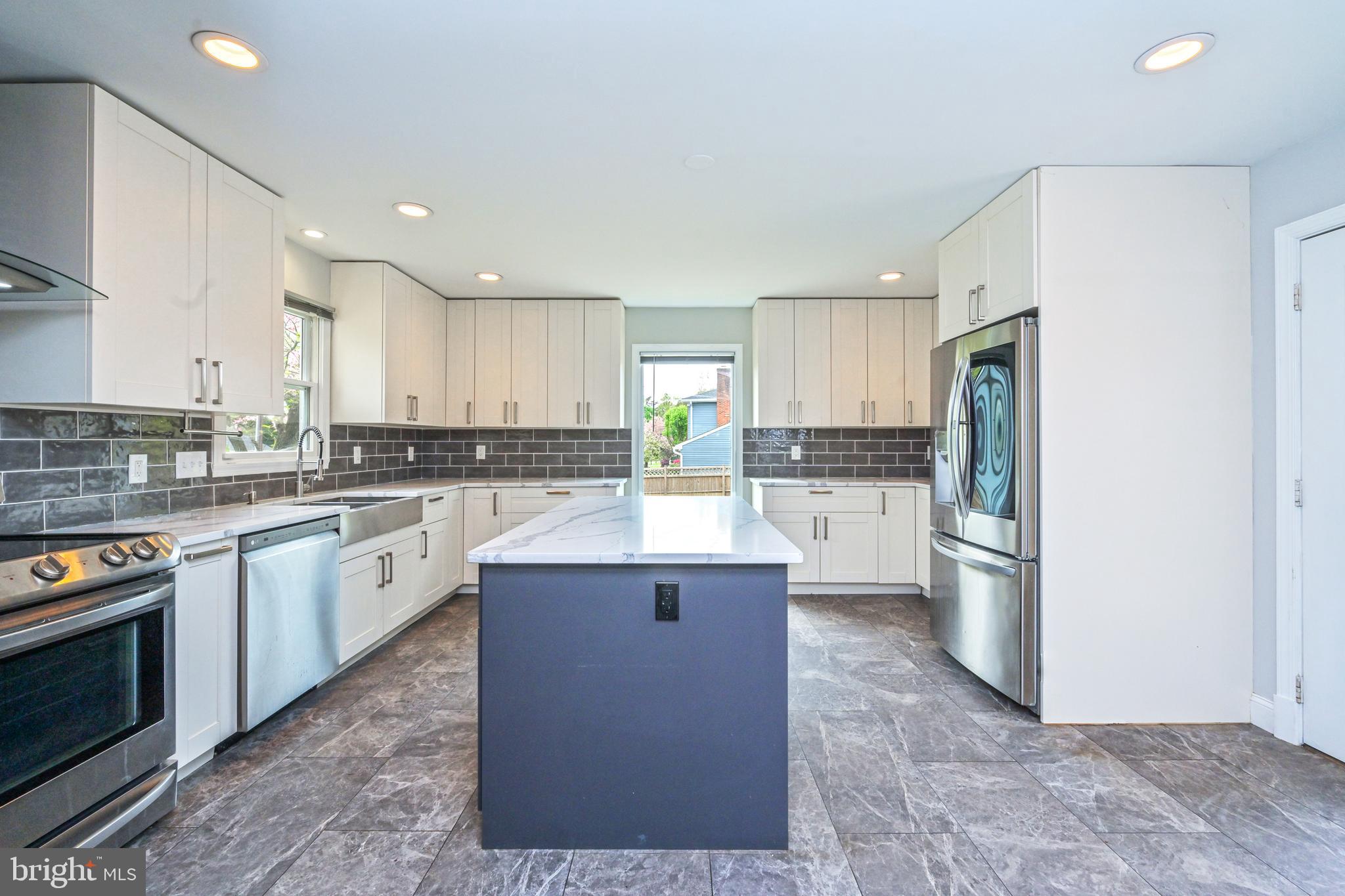 Real estate listing preview #102