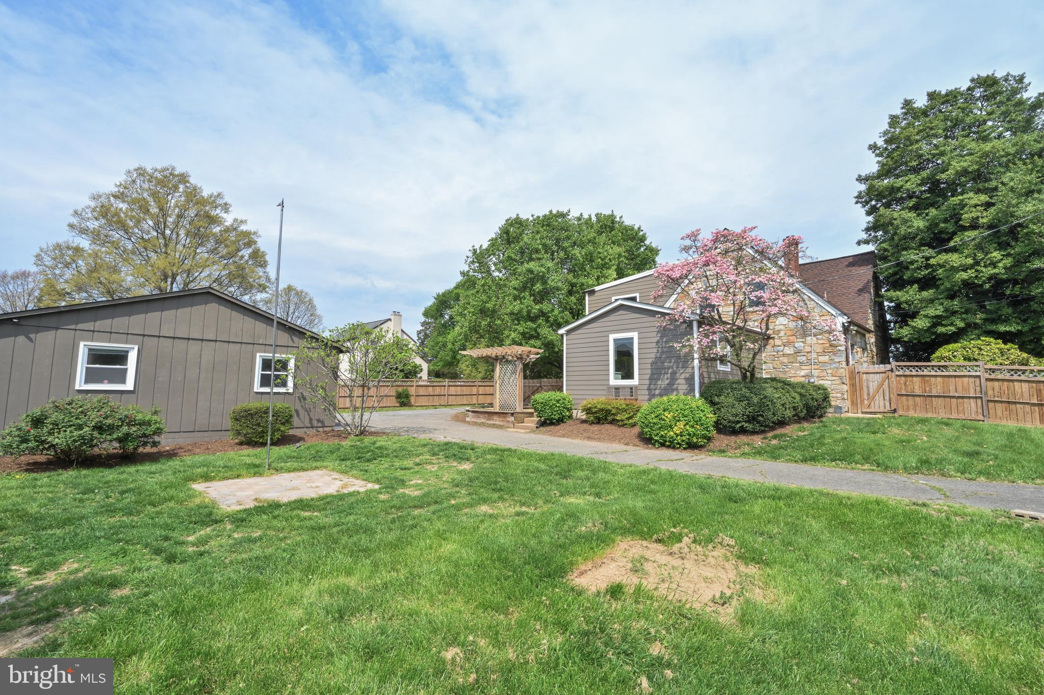 Real estate listing preview #85