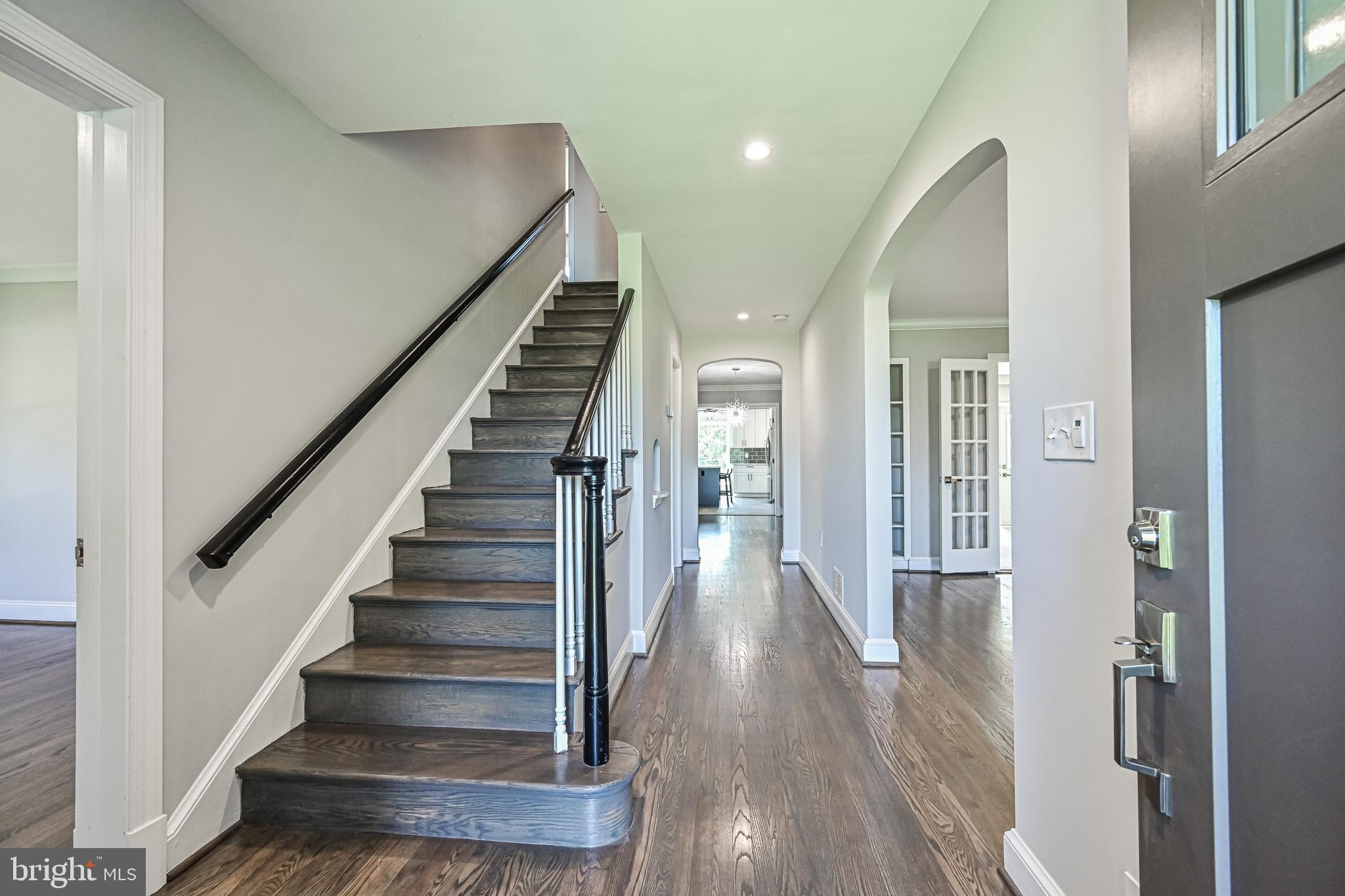 Real estate listing preview #7