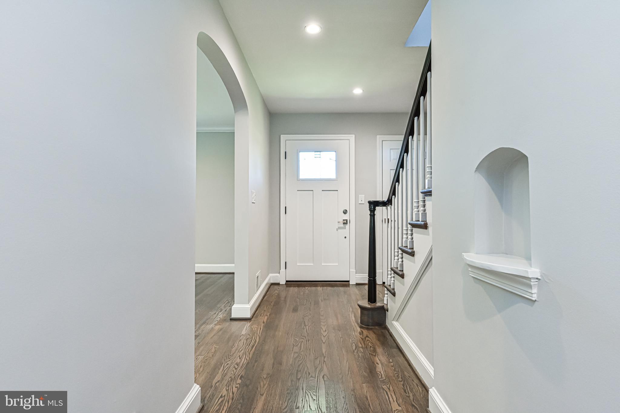 Real estate listing preview #9