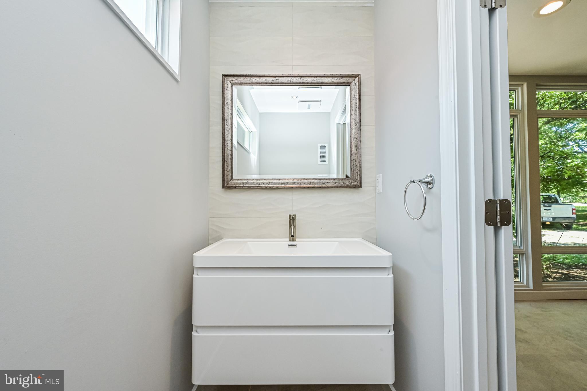 Real estate listing preview #36