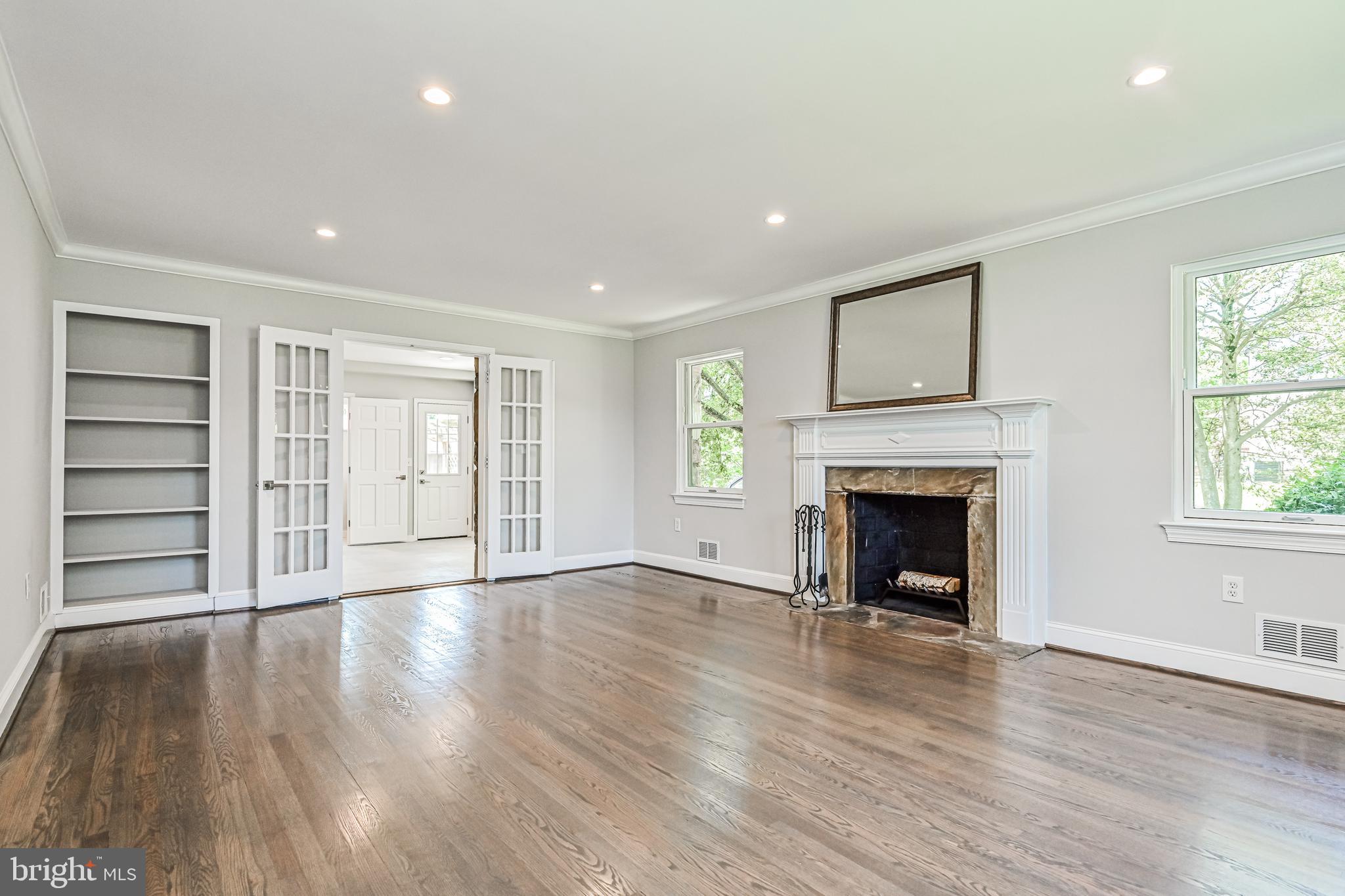 Real estate listing preview #11