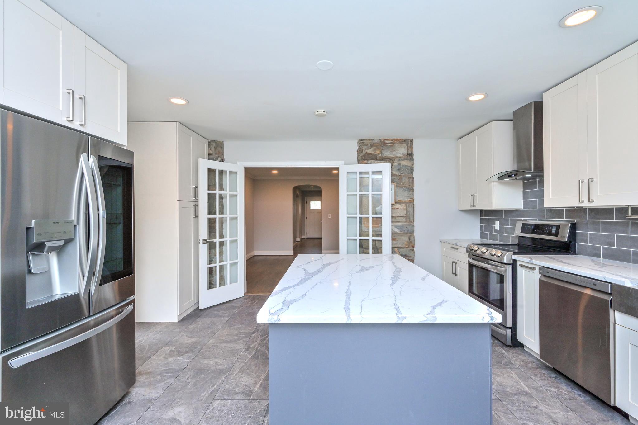 Real estate listing preview #105