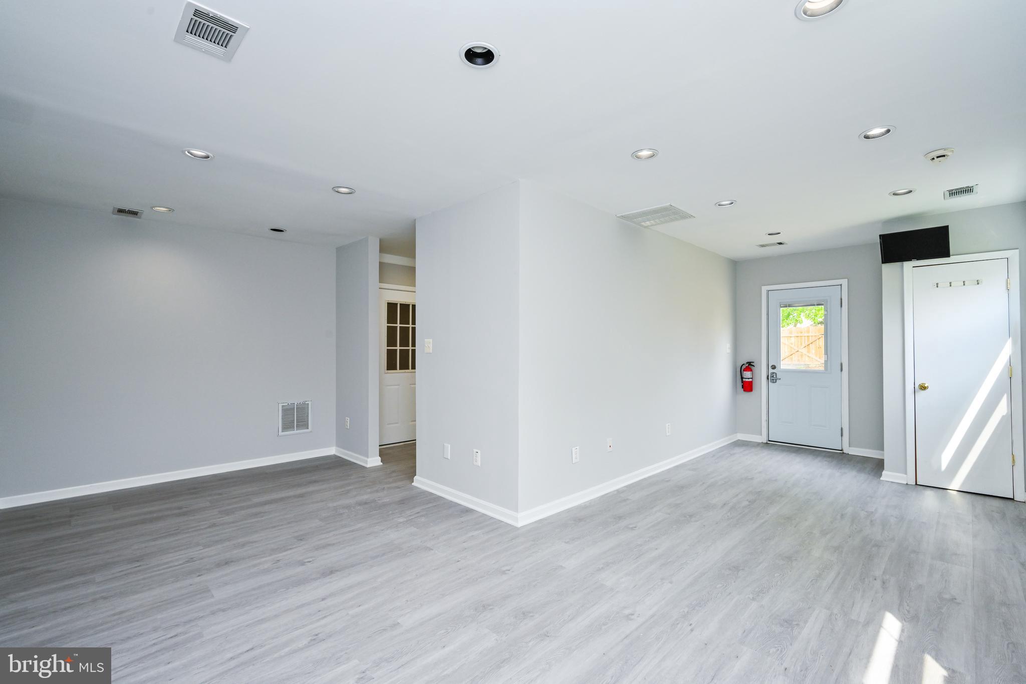 Real estate listing preview #90