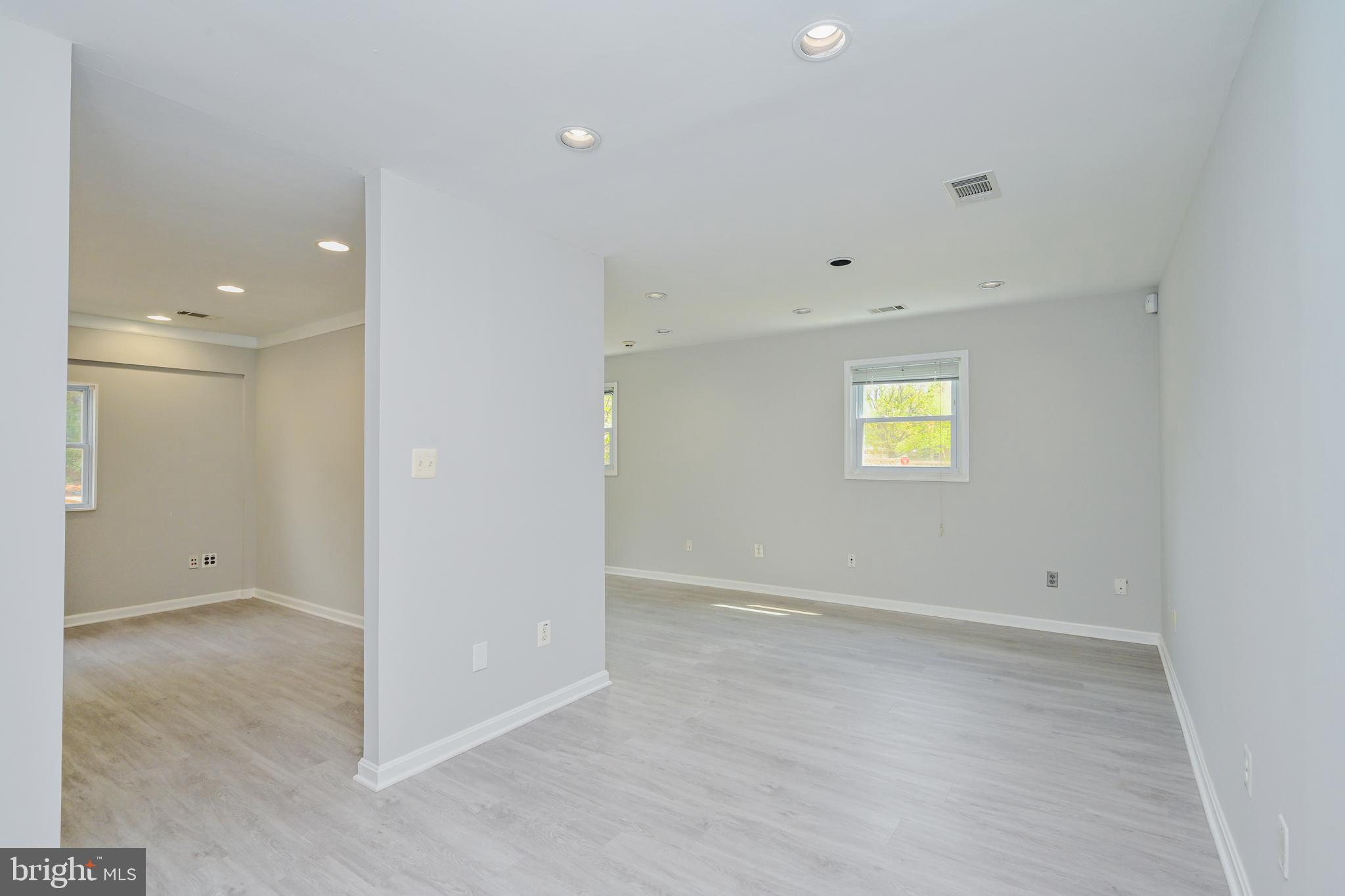 Real estate listing preview #92