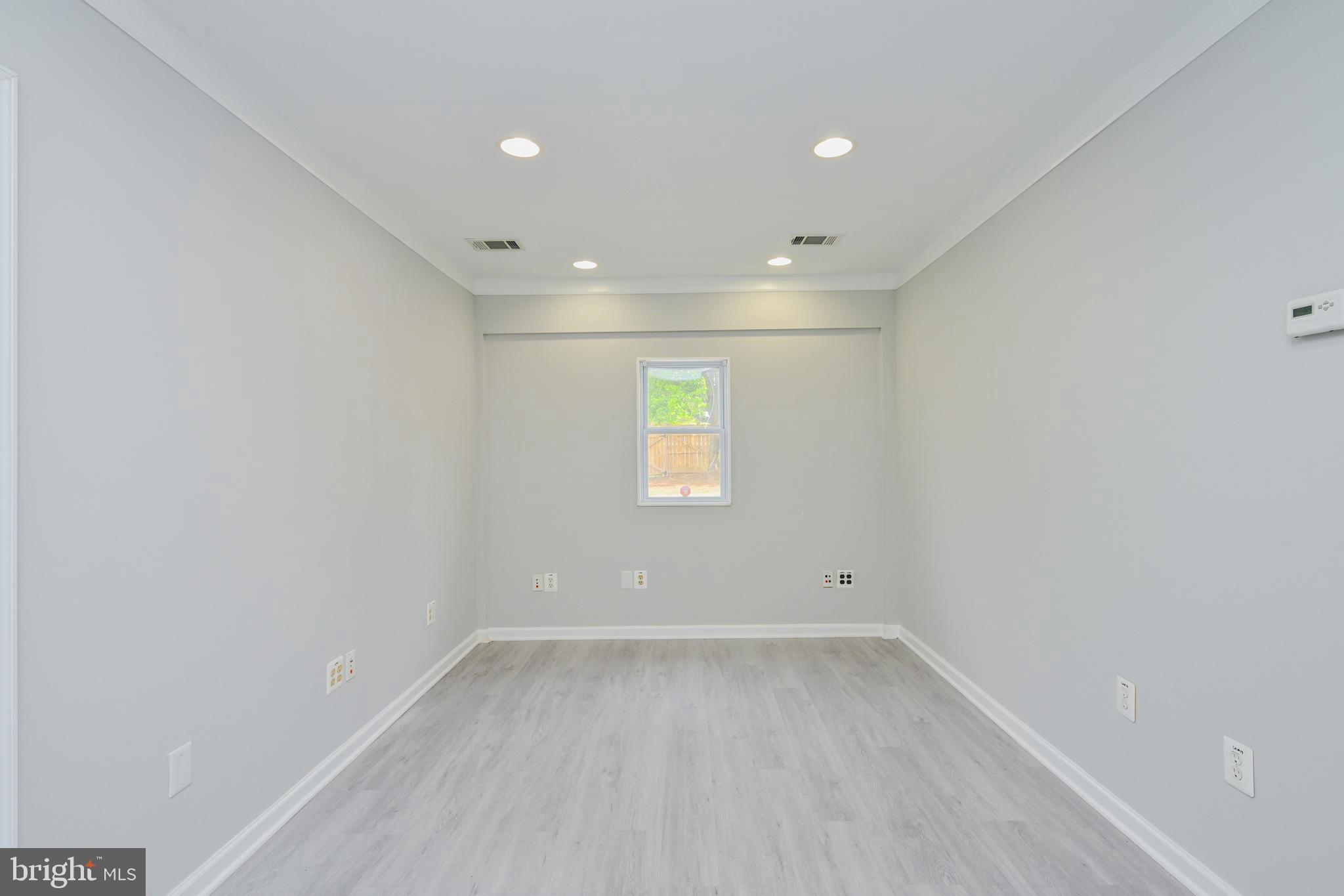 Real estate listing preview #93