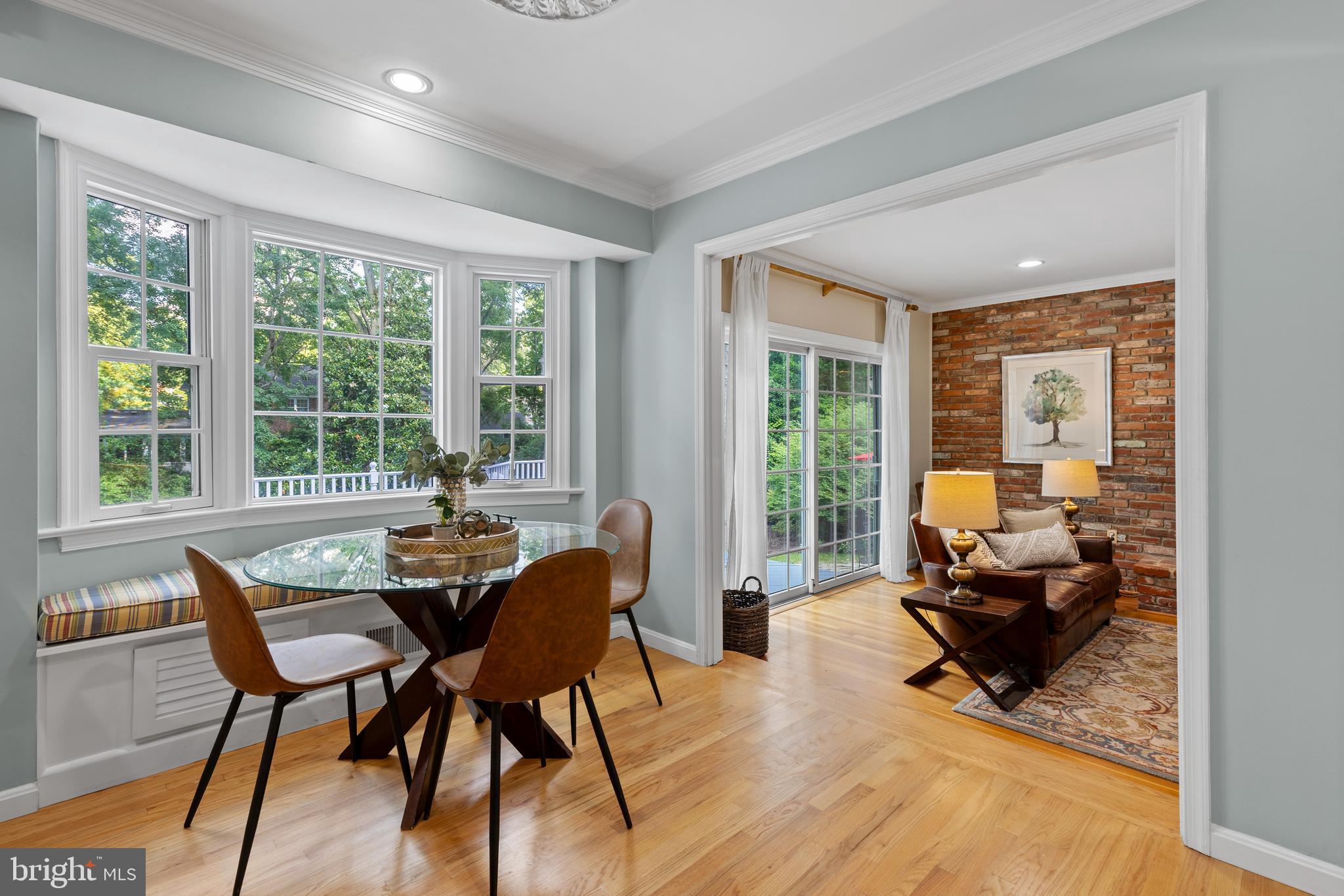 Real estate listing preview #24