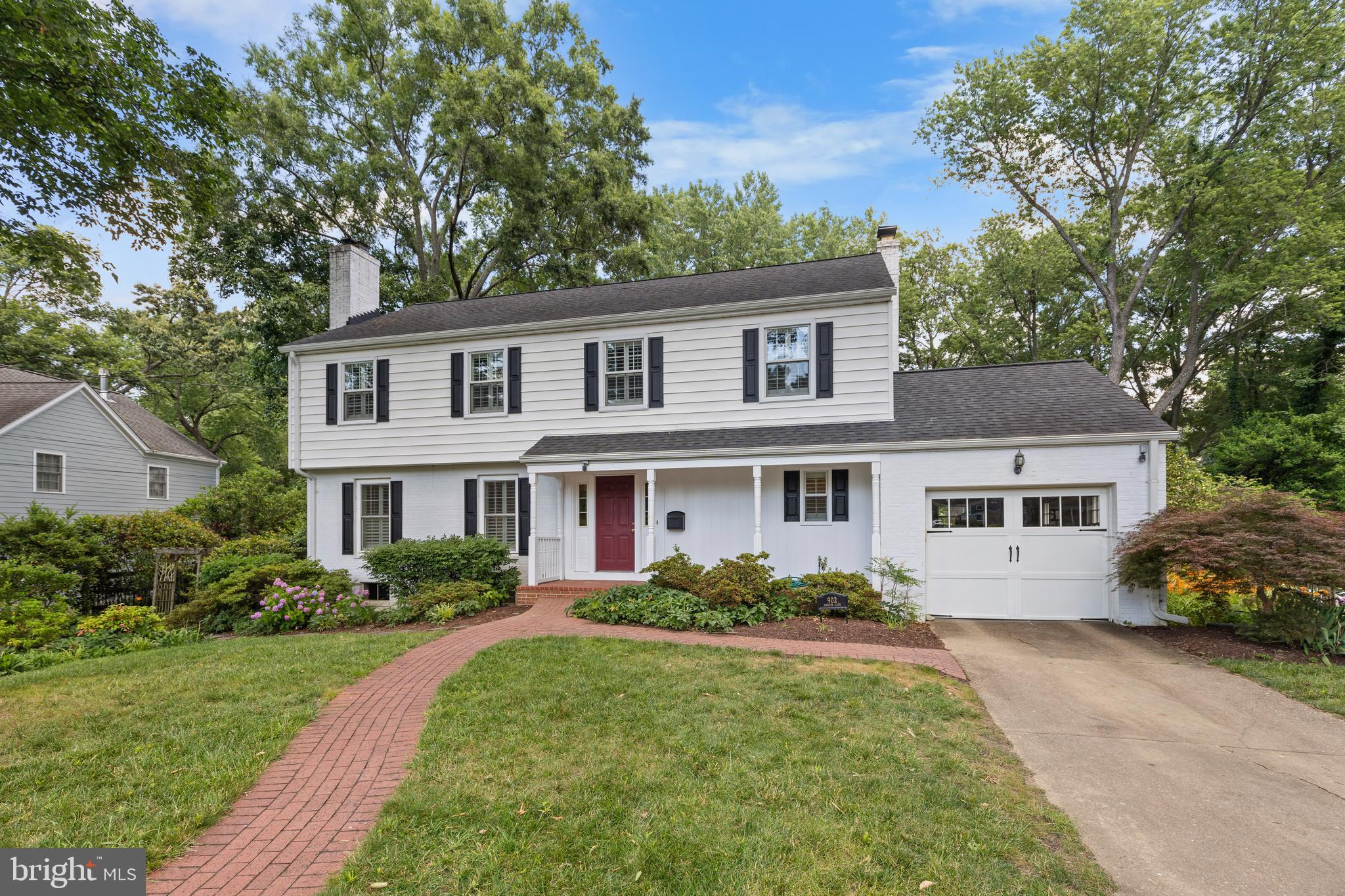 Real estate listing preview #2