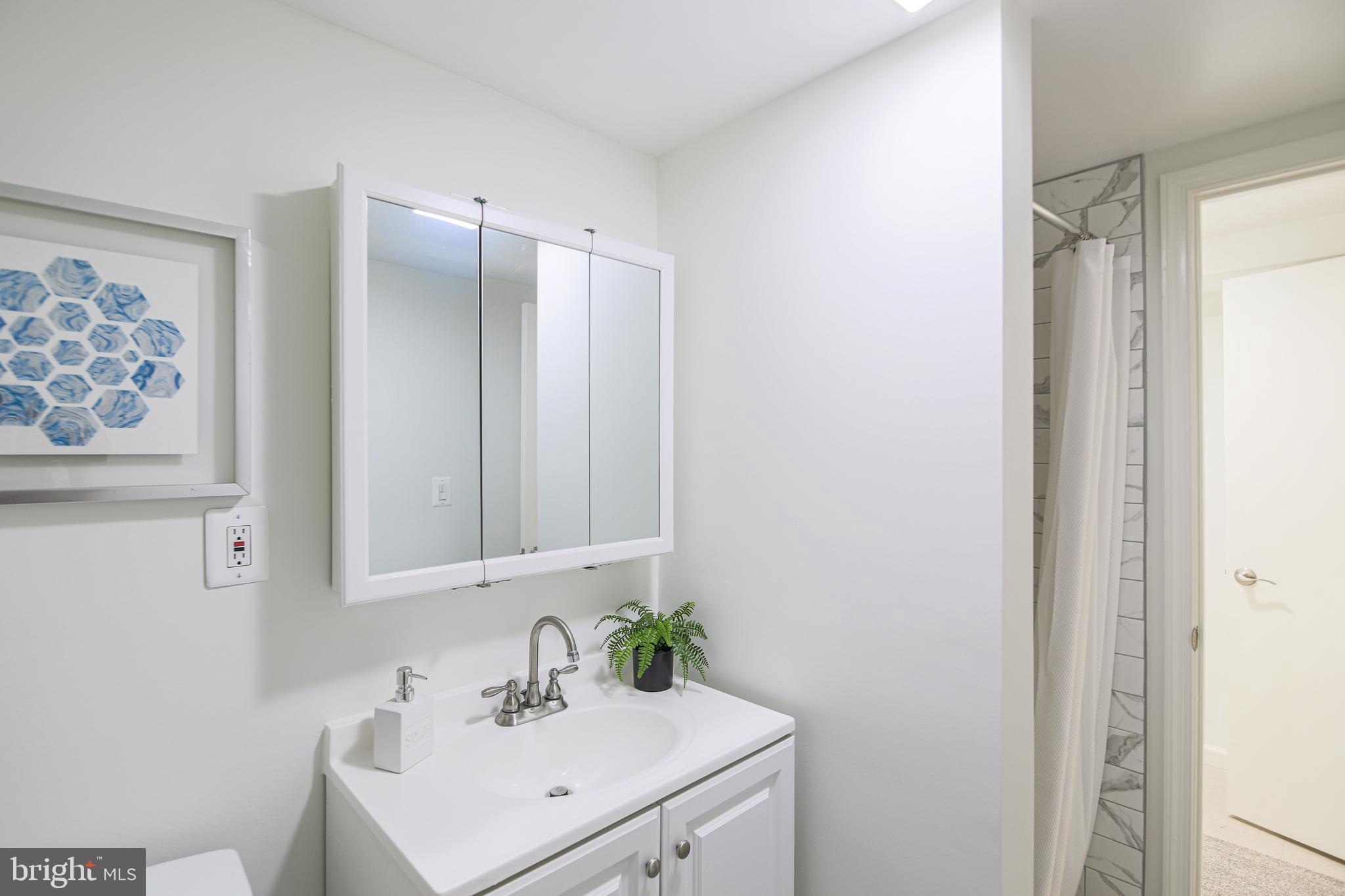 Real estate listing preview #53