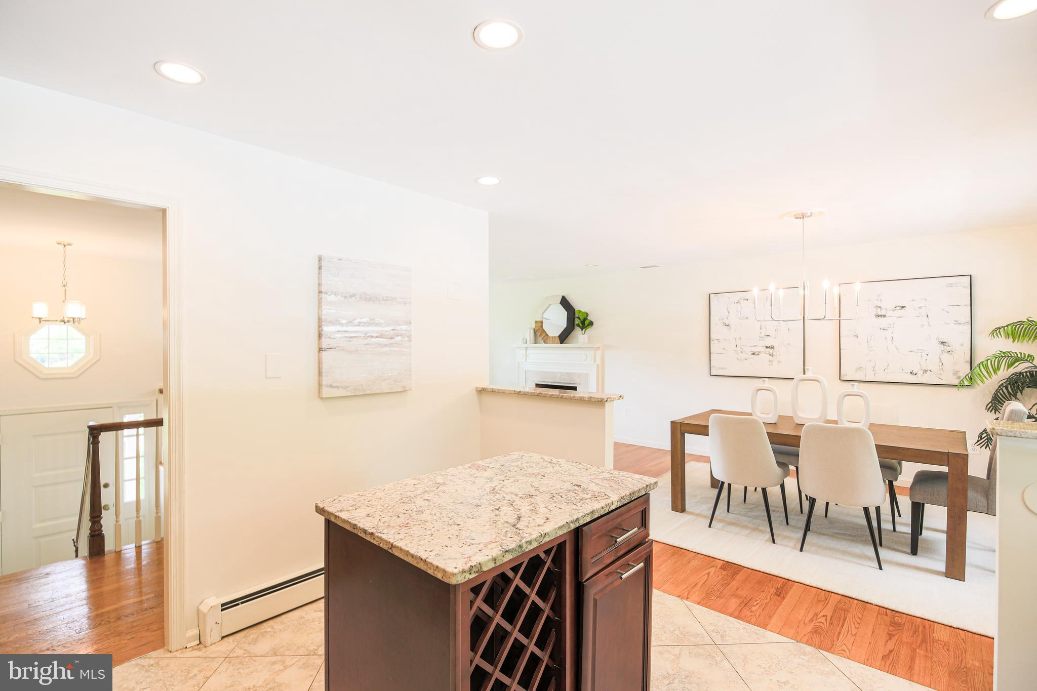 Real estate listing preview #22