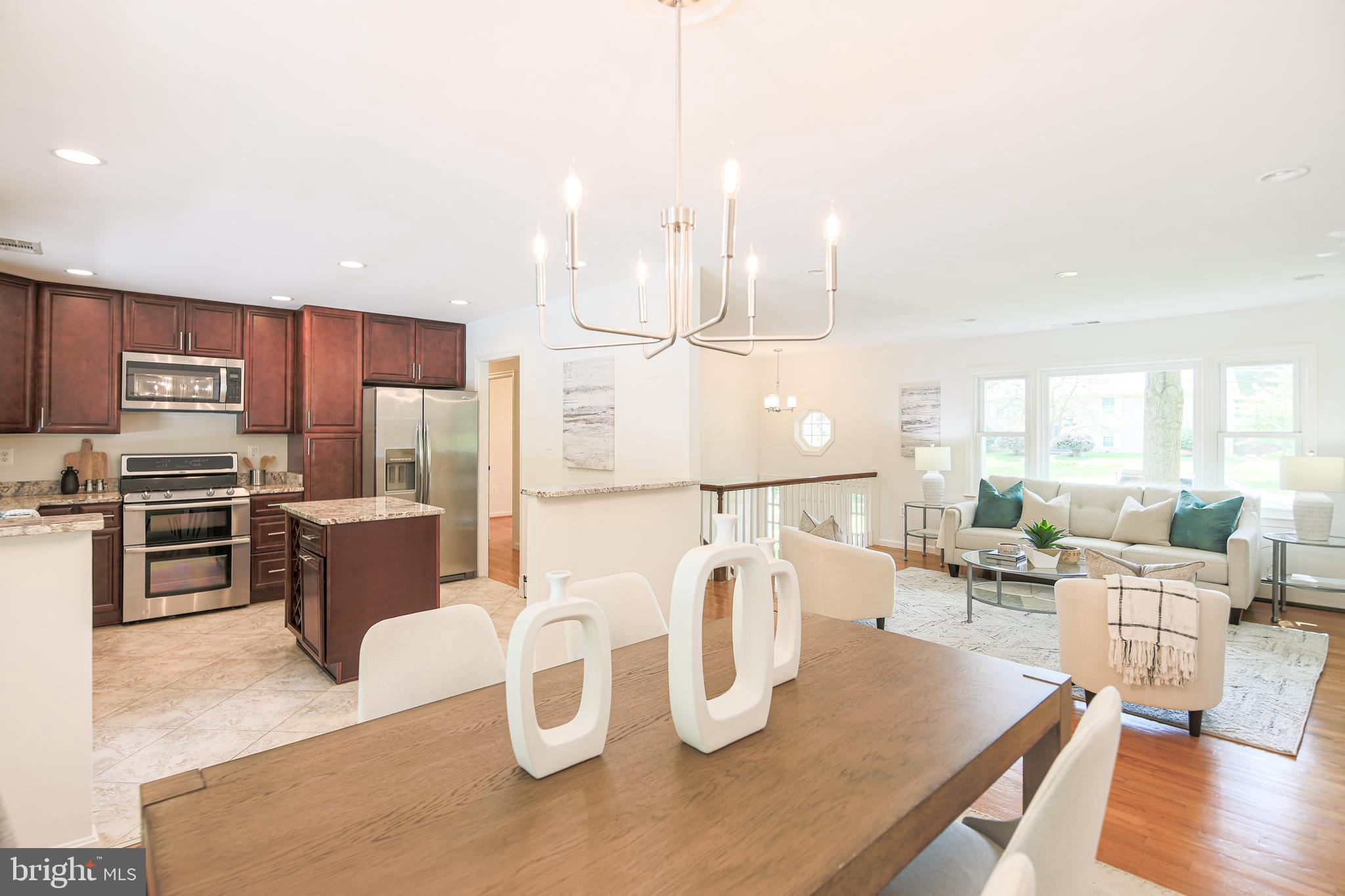 Real estate listing preview #18