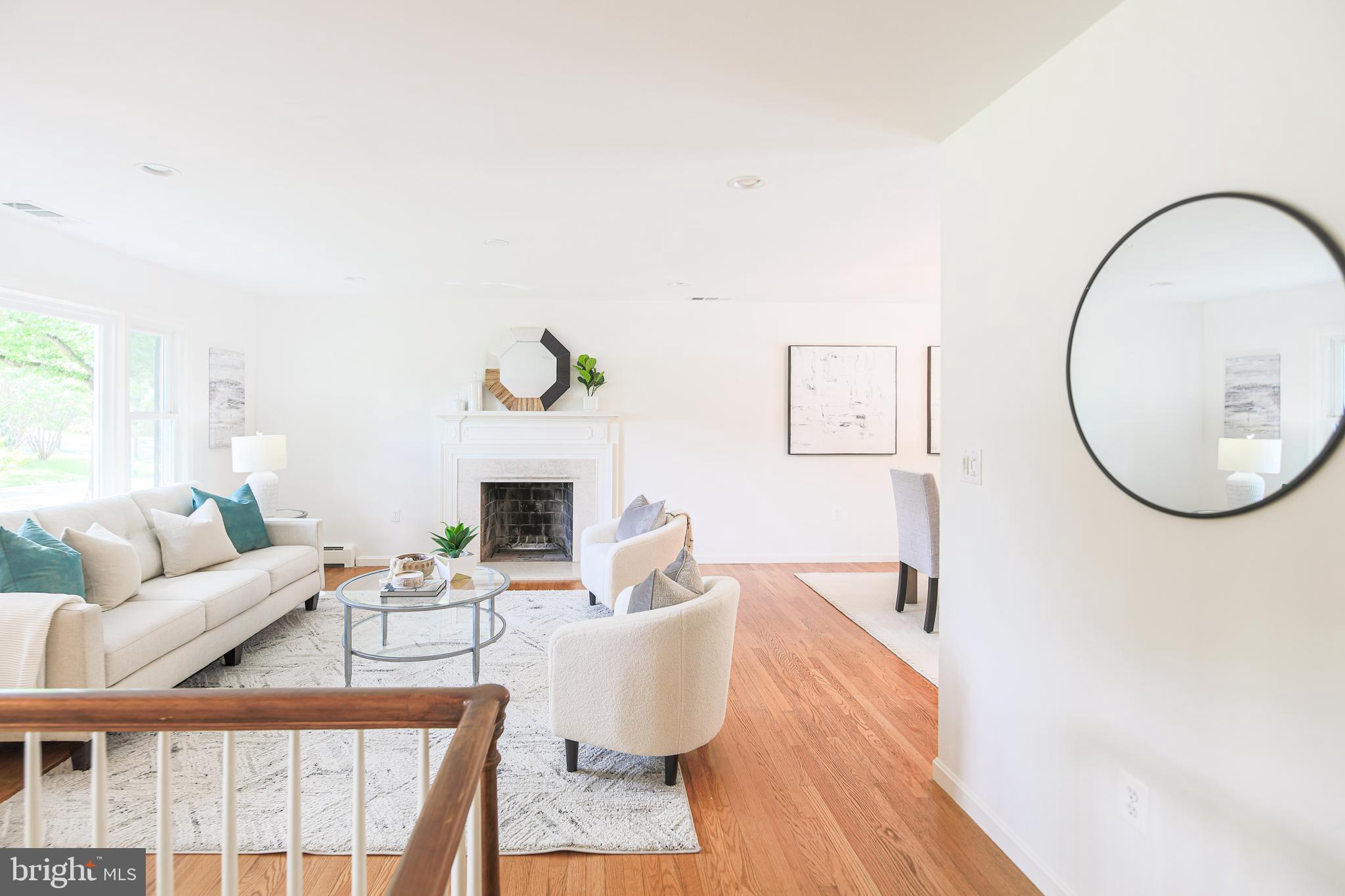 Real estate listing preview #9