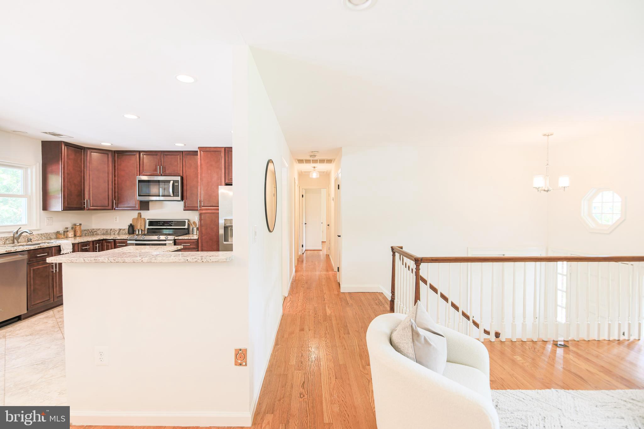 Real estate listing preview #30