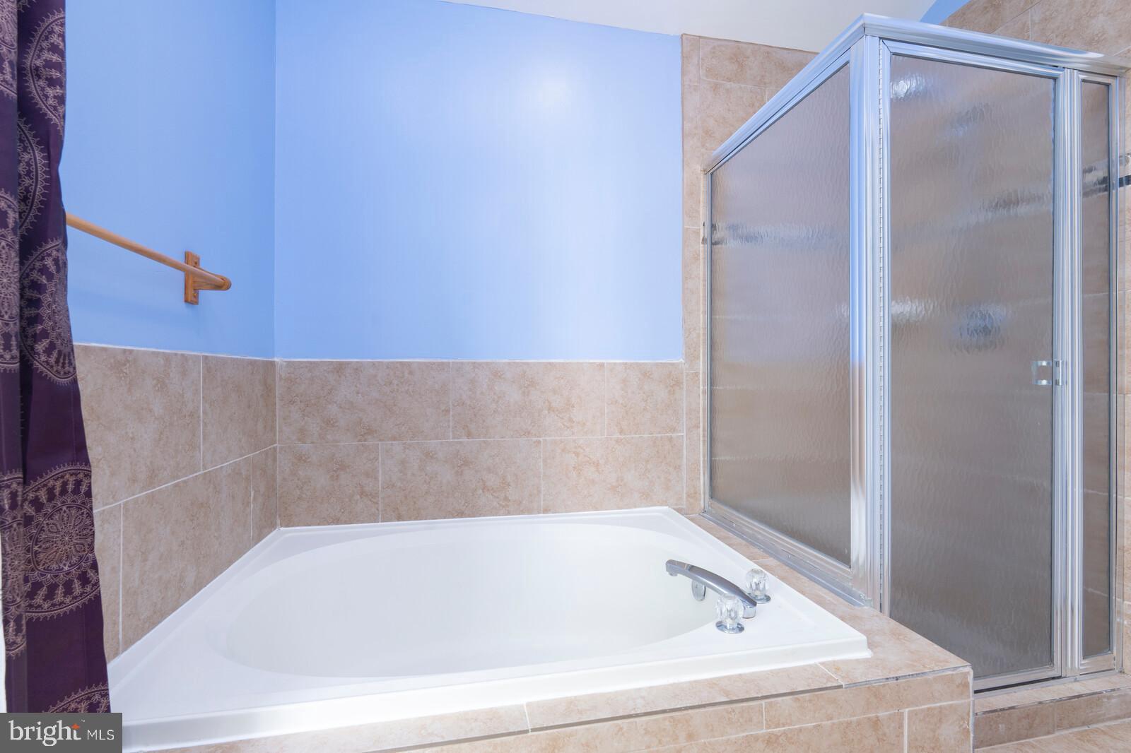 Real estate listing preview #25