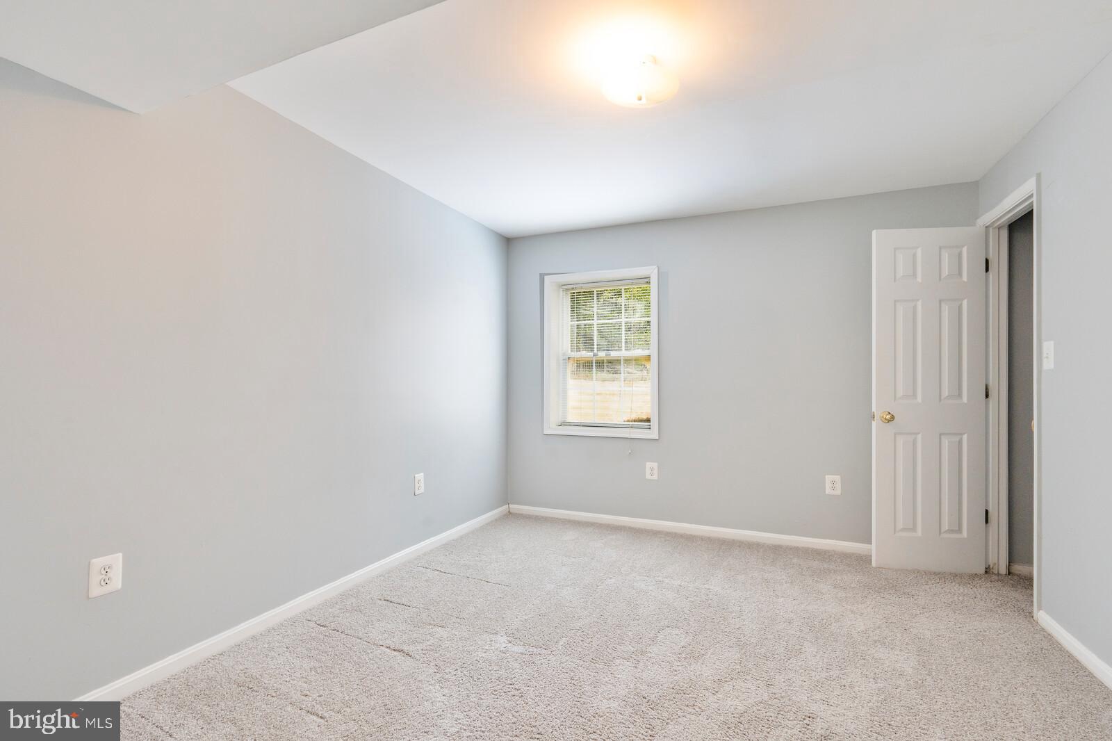 Real estate listing preview #38