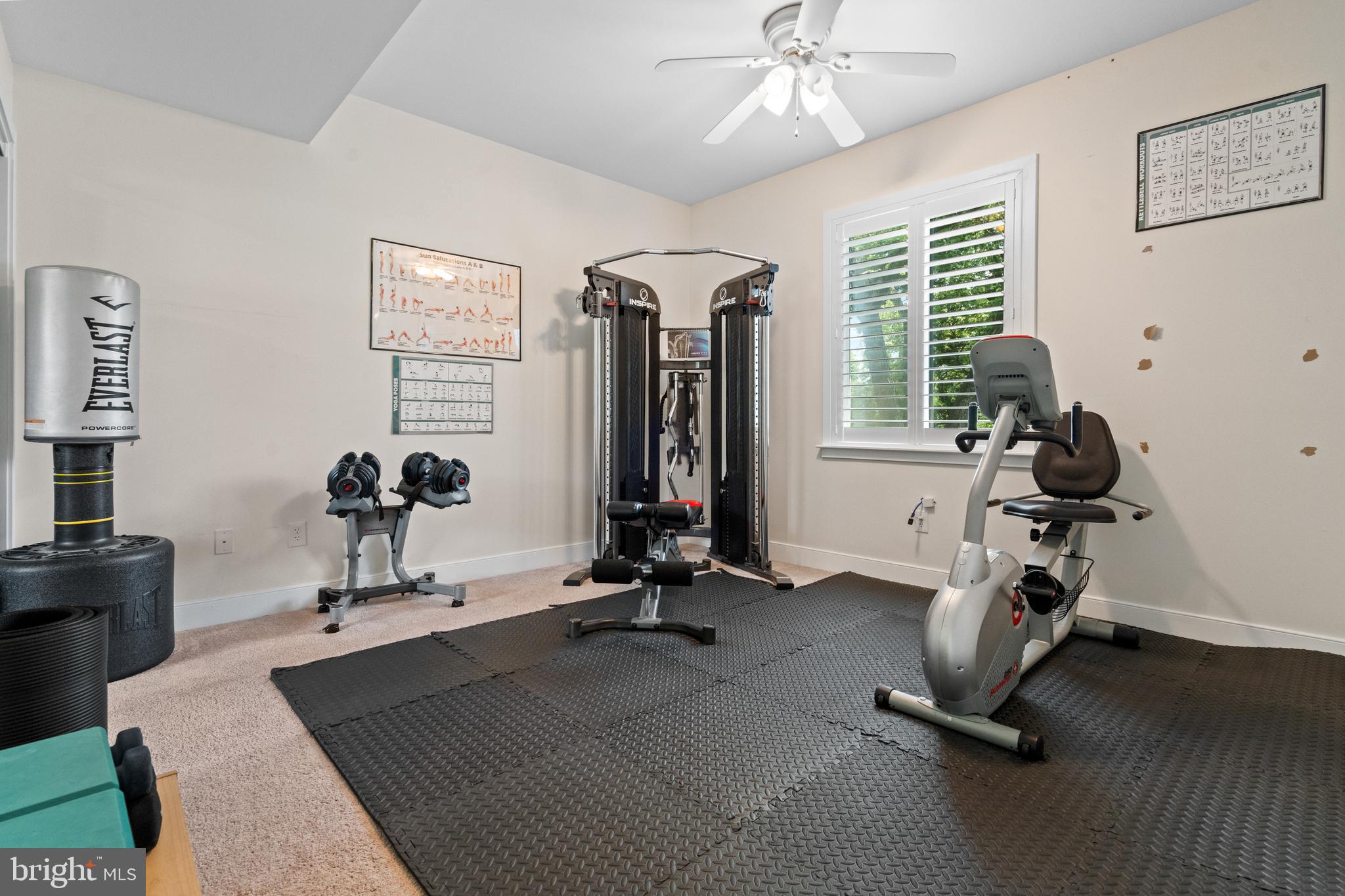 Real estate listing preview #32