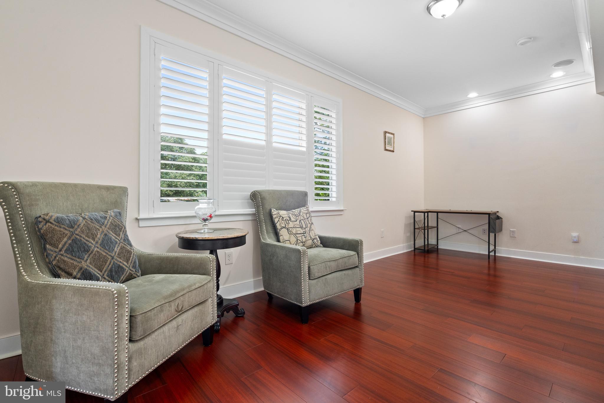 Real estate listing preview #36