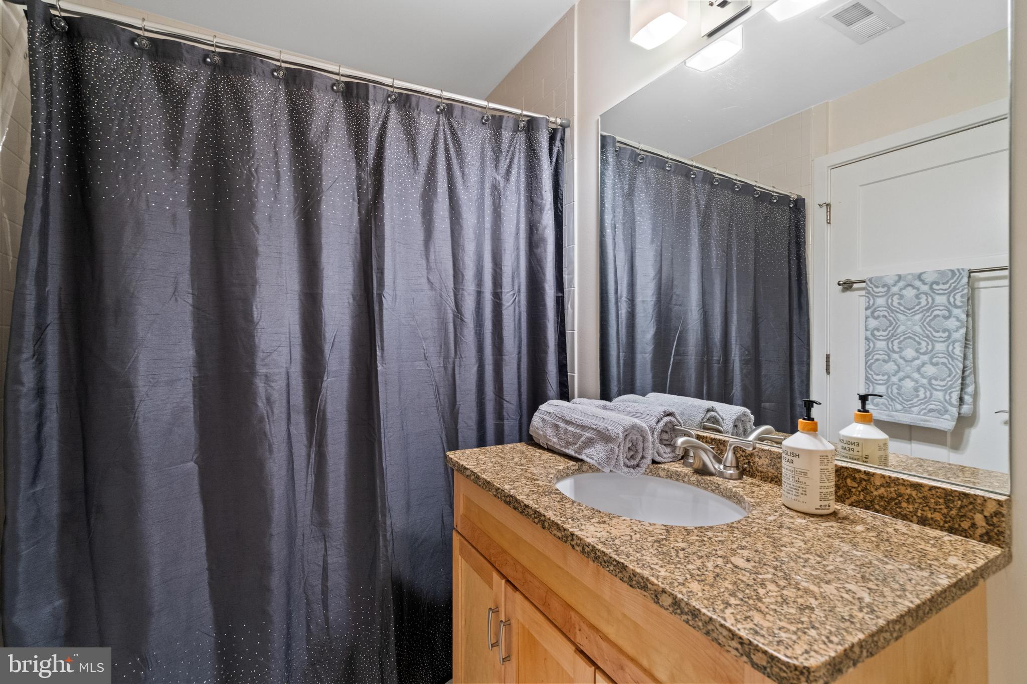 Real estate listing preview #42