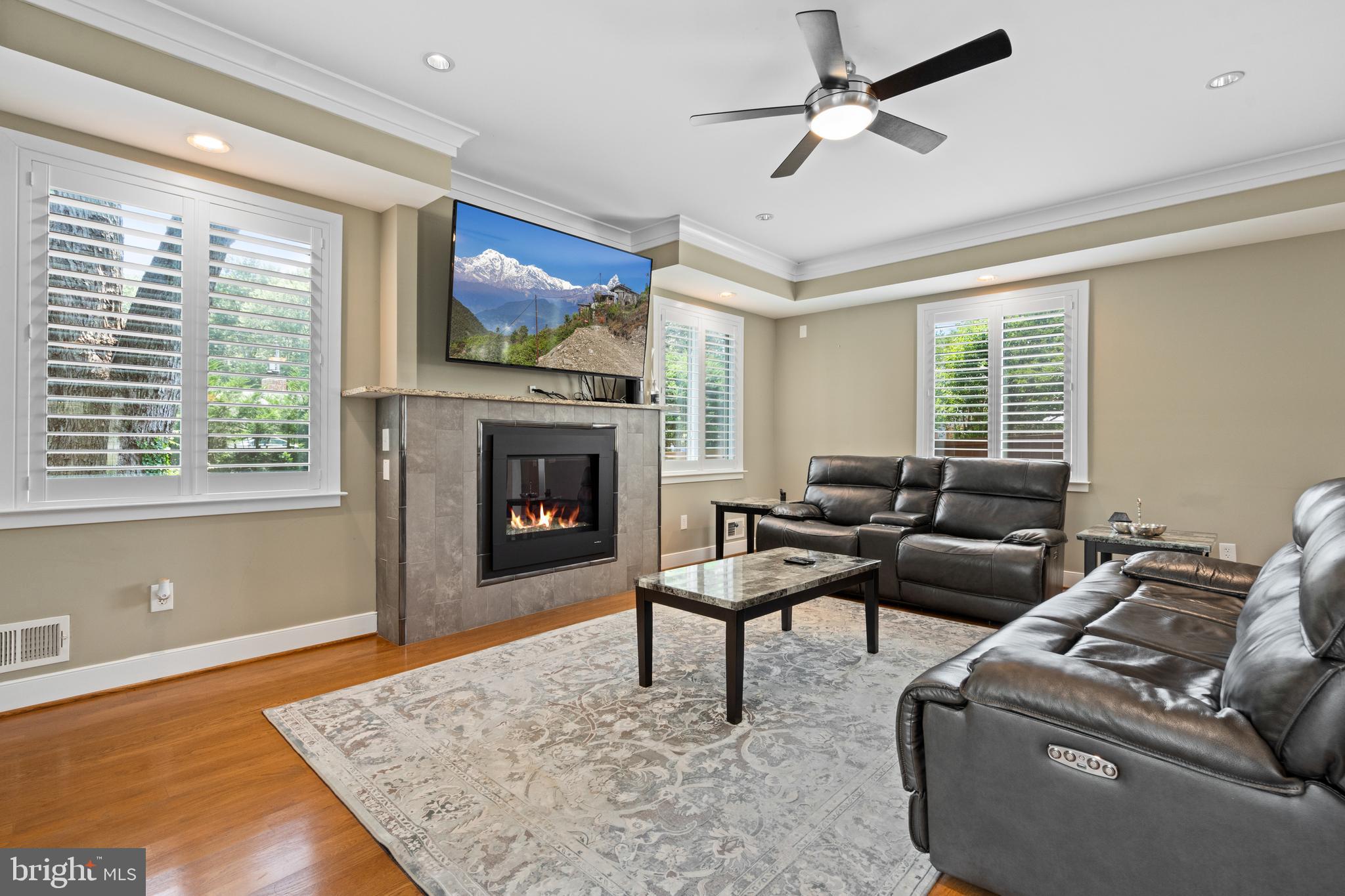 Real estate listing preview #13