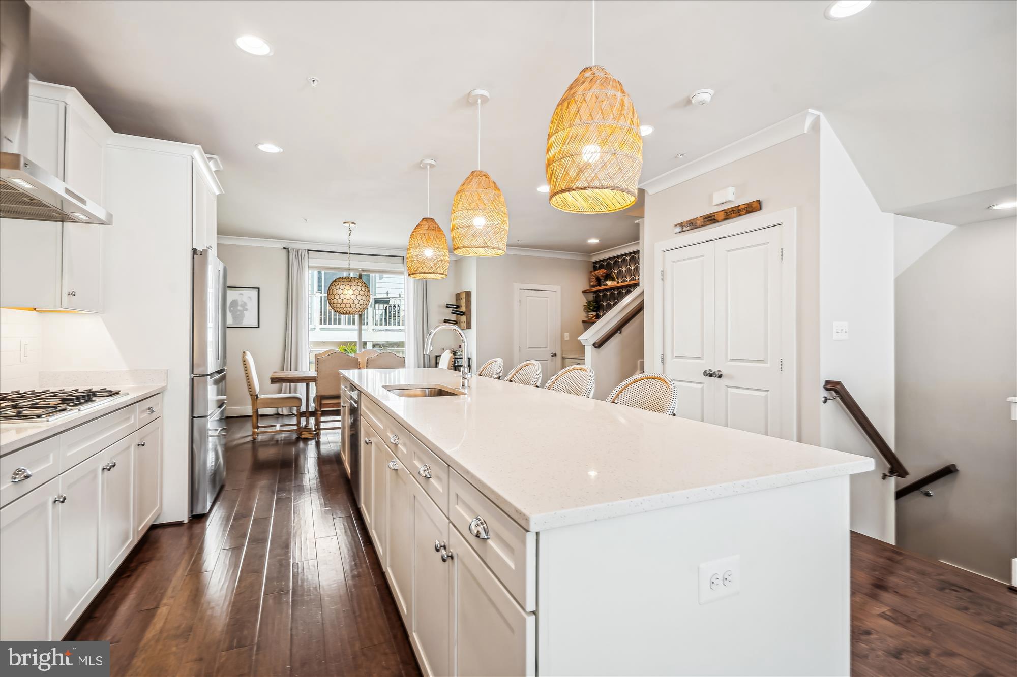 Real estate listing preview #5