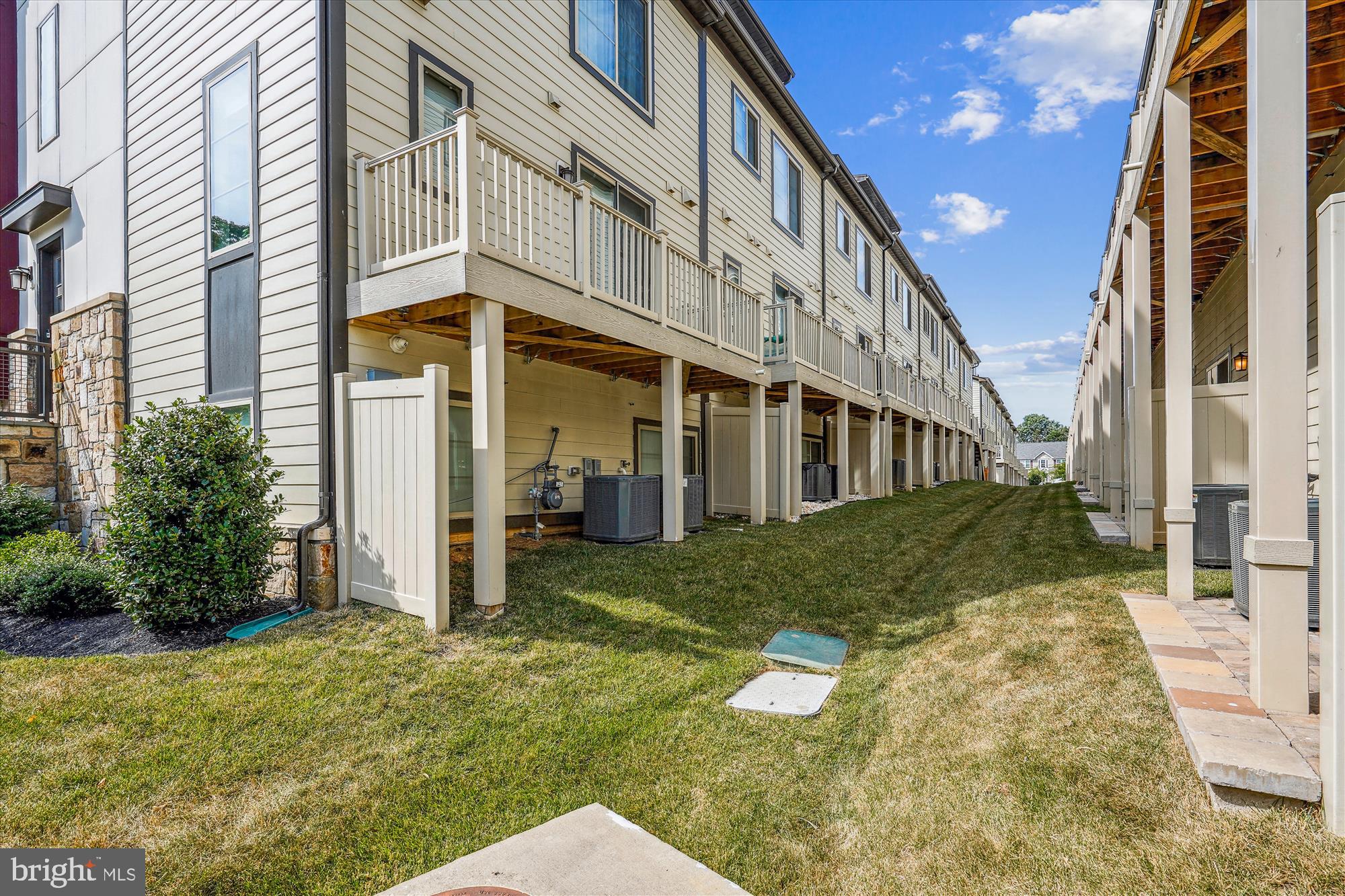 Real estate listing preview #36