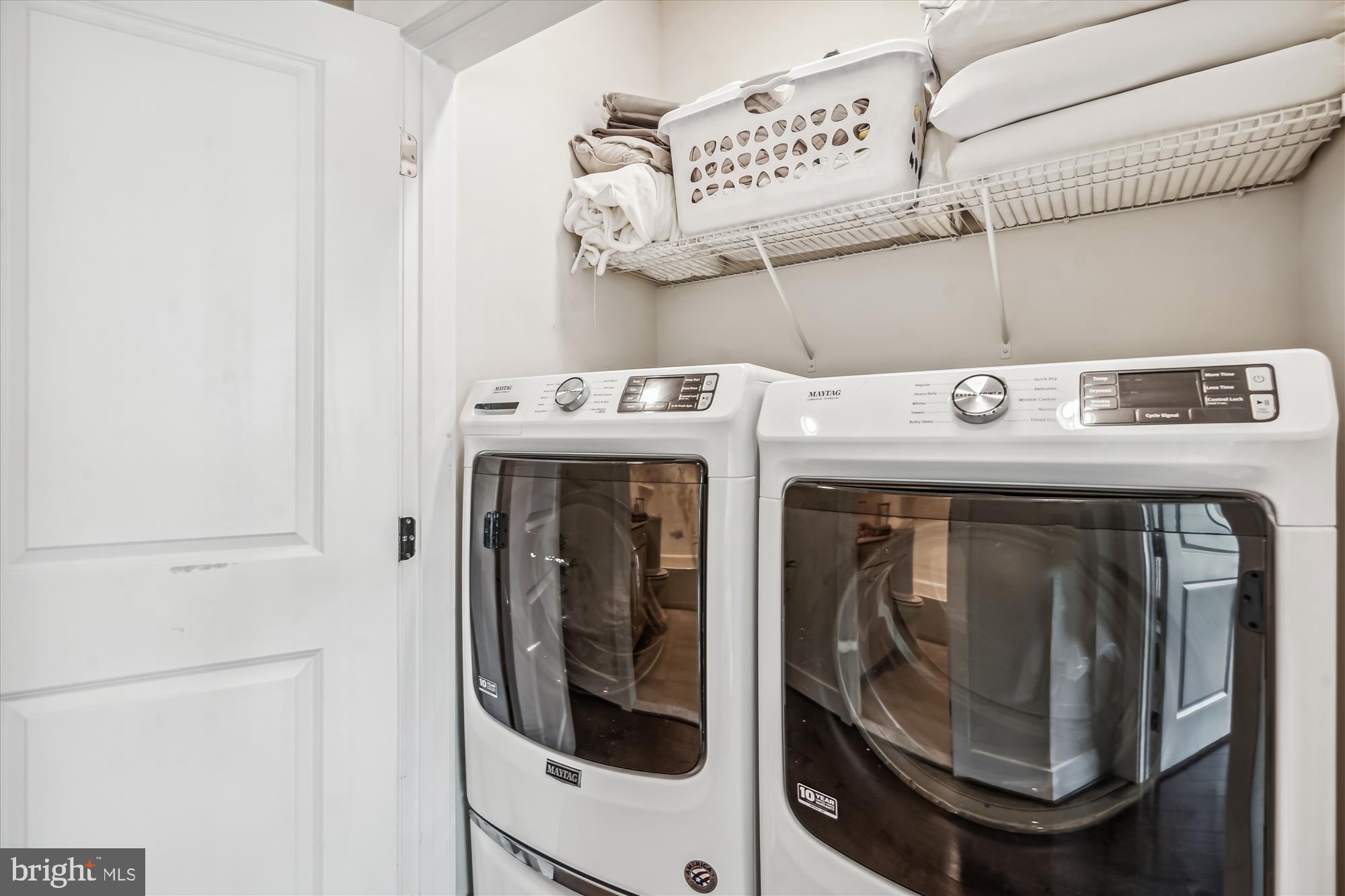 Real estate listing preview #24