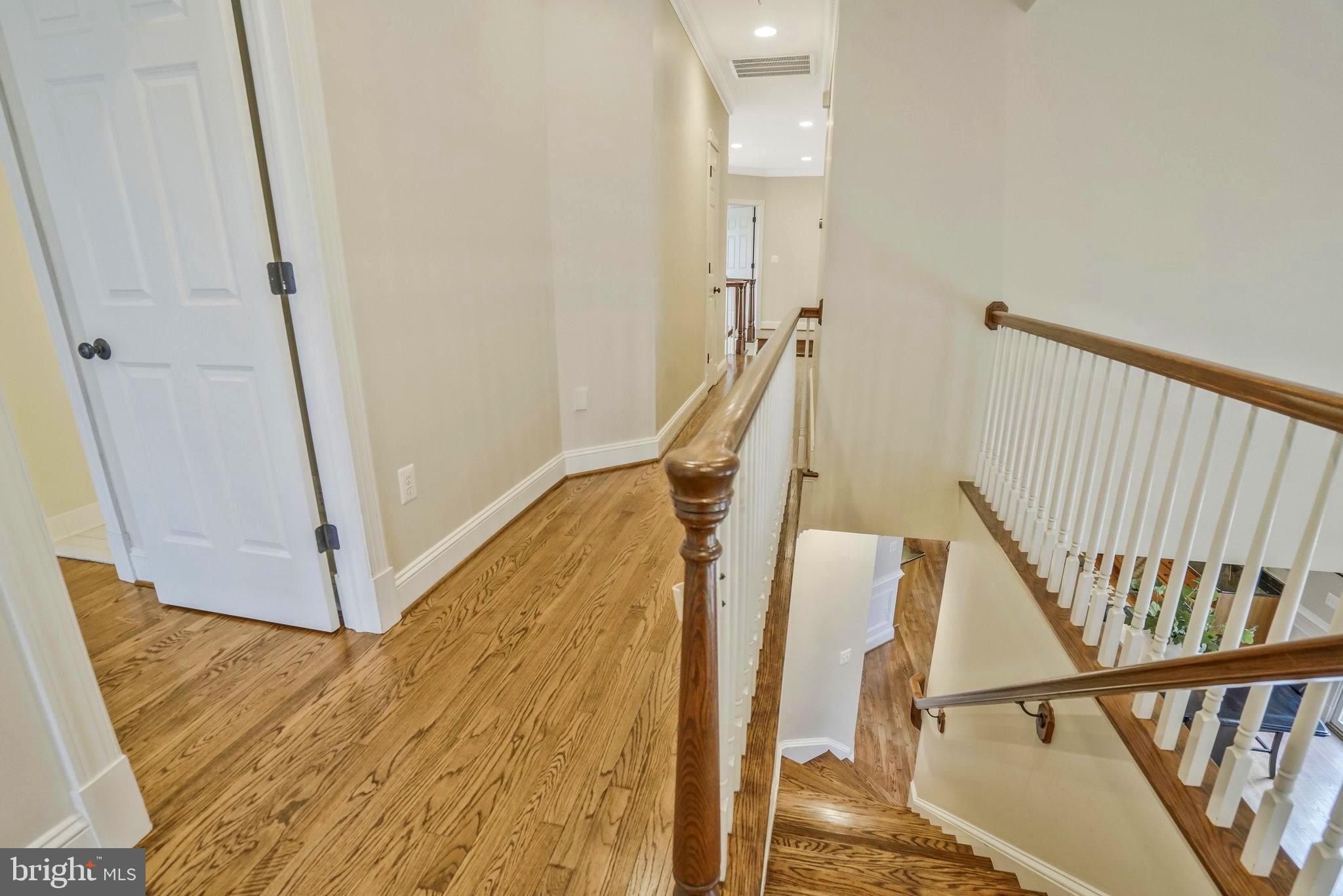 Real estate listing preview #58