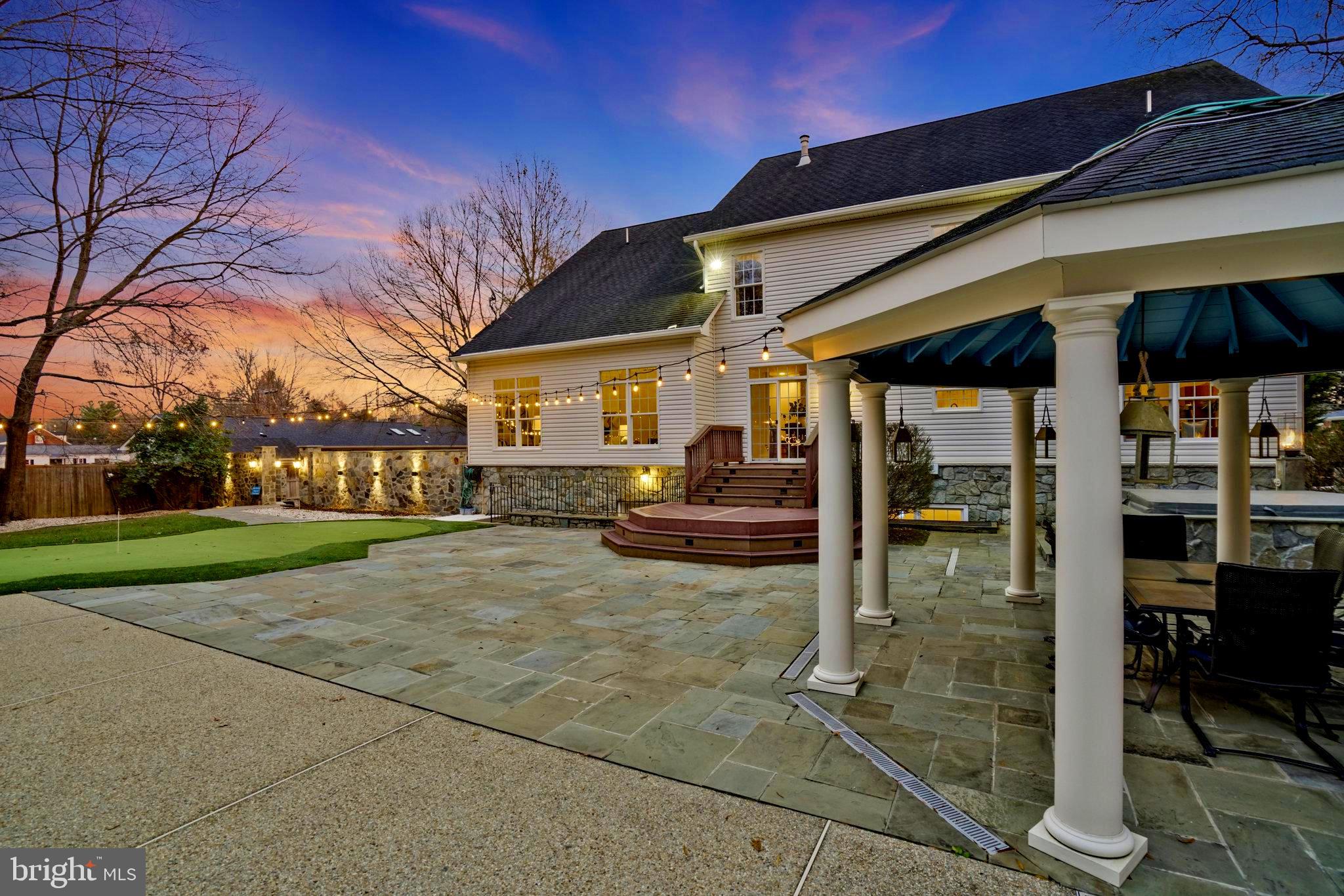 Real estate listing preview #103