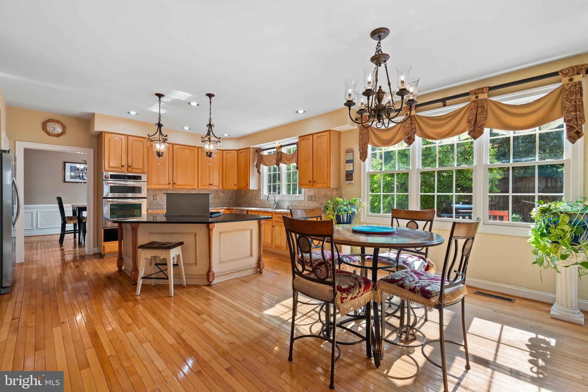 Real estate listing preview #15